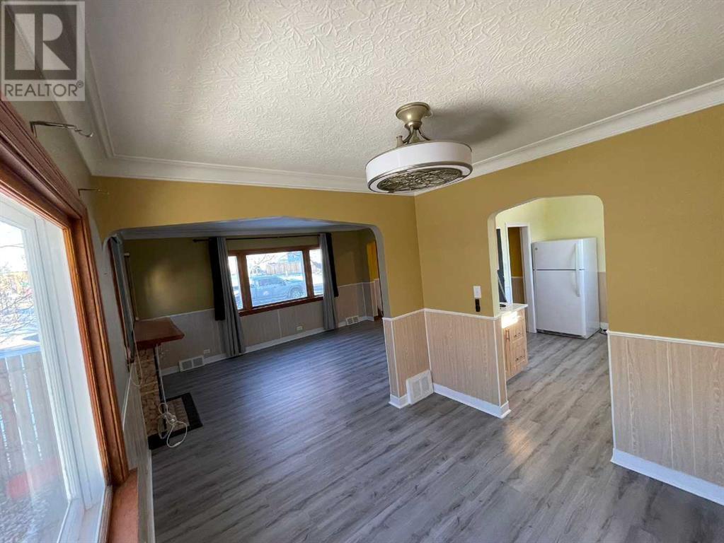 405 15 Avenue Ne, Calgary, Alberta  T2E 1H5 - Photo 6 - A2189662