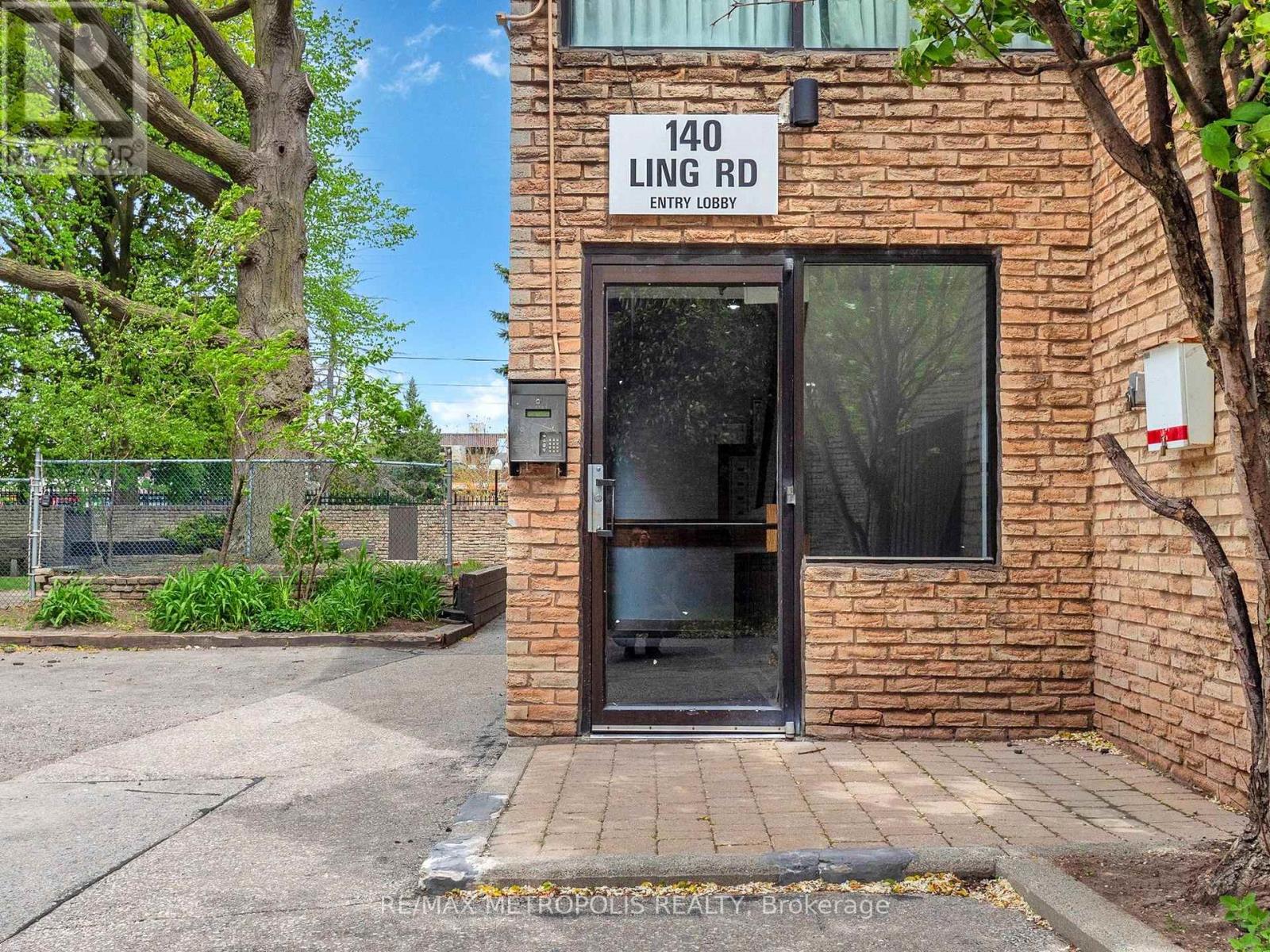 Property at 104 - 140 LING ROAD image 3