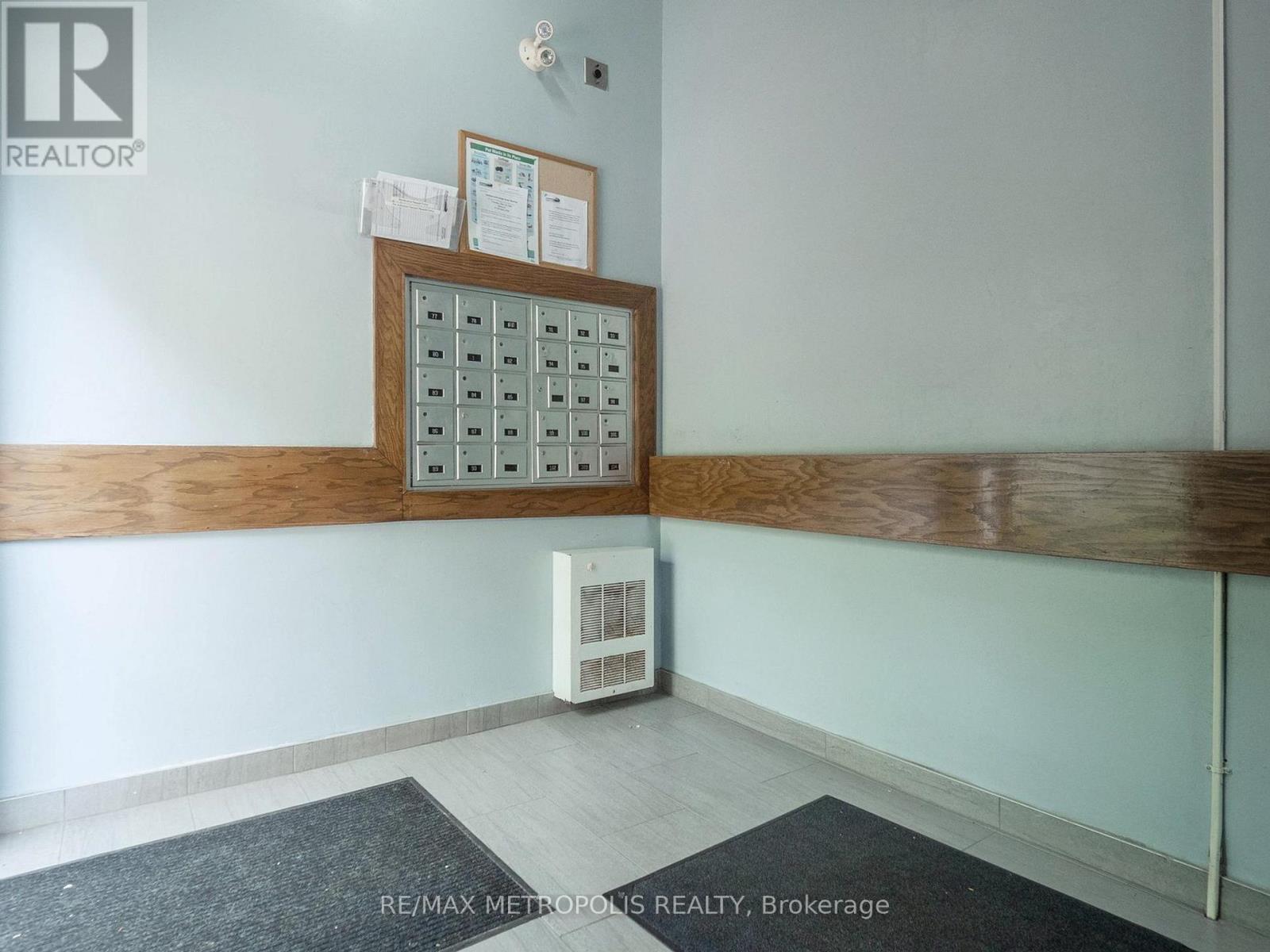 Property at 104 - 140 LING ROAD image 4