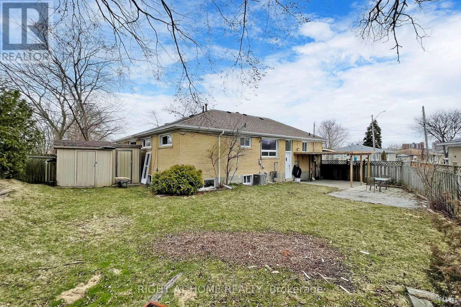 406 Dovedale Drive, Whitby, Ontario  L1N 2A1 - Photo 37 - E12173911