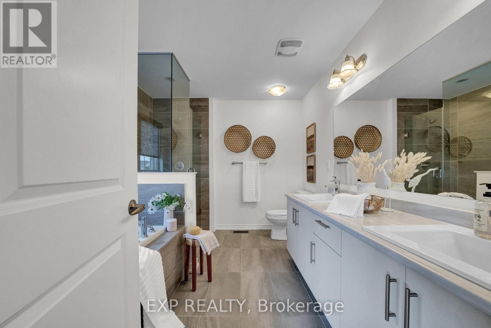 95 Maskell Crescent, Whitby, Ontario  L1P 0K1 - Photo 15 - E12173915