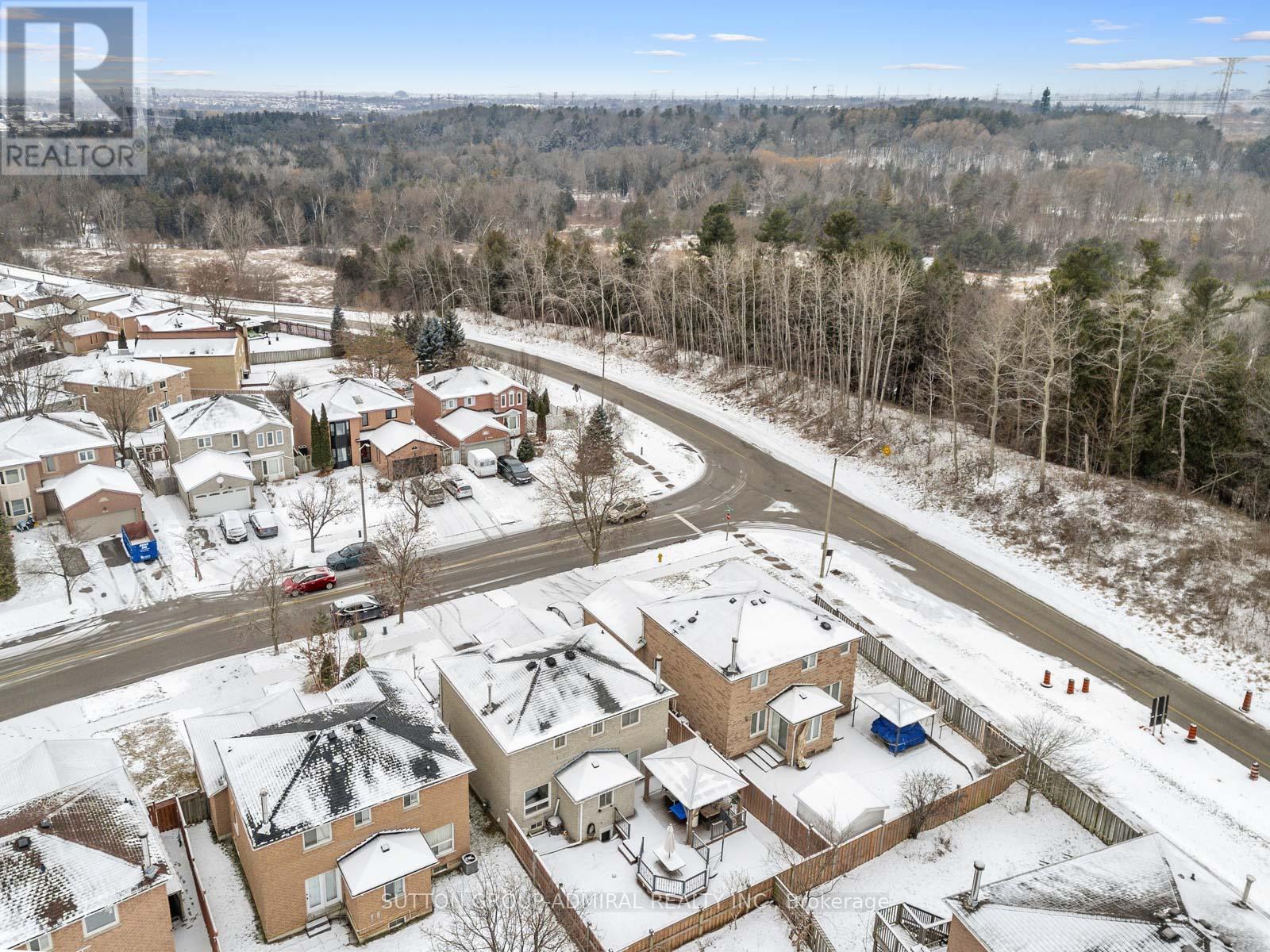 1552 Dellbrook Avenue, Pickering (Brock Ridge), Ontario  L1X 2L7 - Photo 37 - E12173942