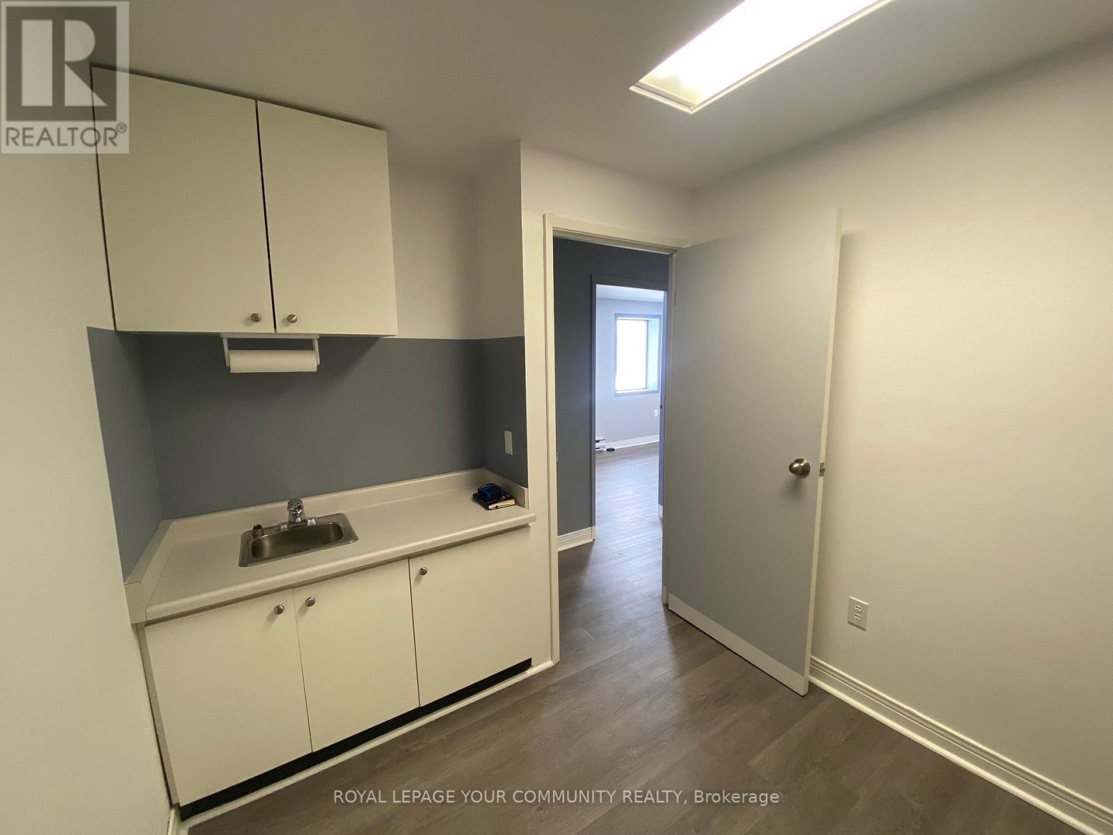 208 - 2560 Gerrard Street E, Toronto, Ontario  M1N 1W8 - Photo 9 - E12173969