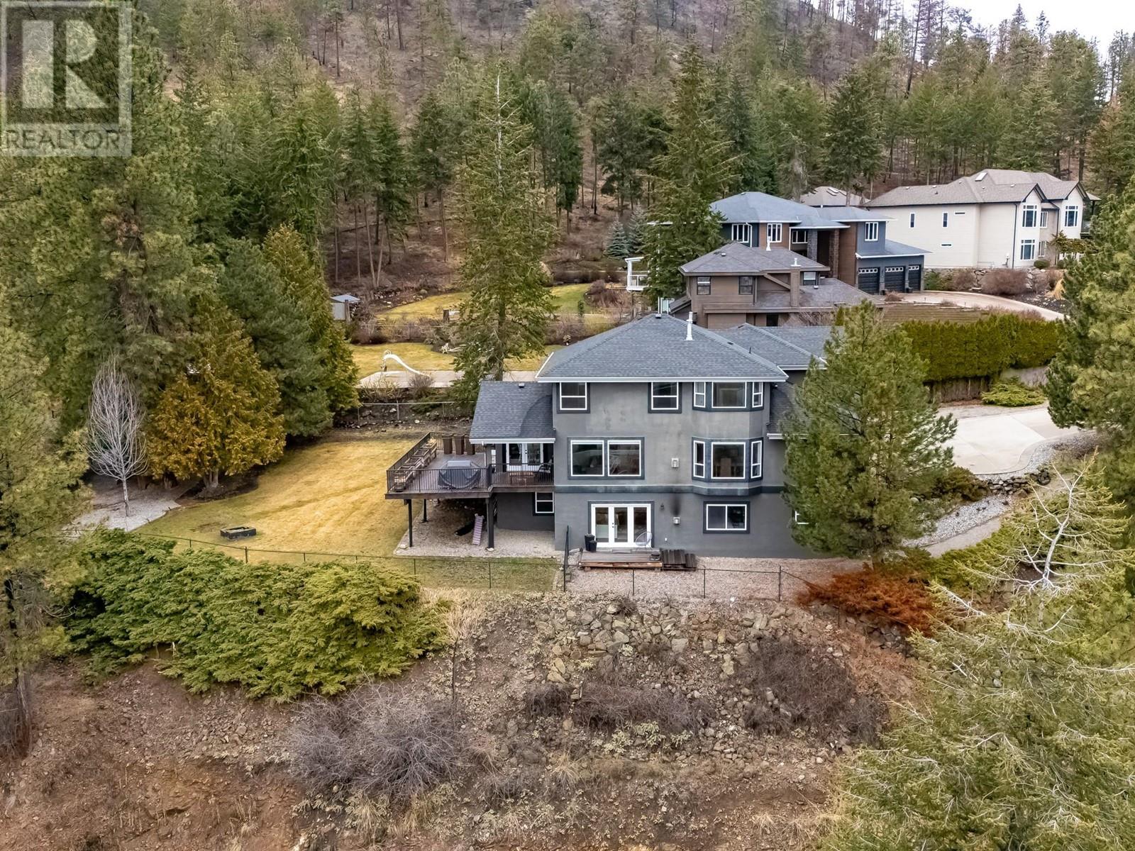1026 McPhail Court, West Kelowna, BC V1Z3M7