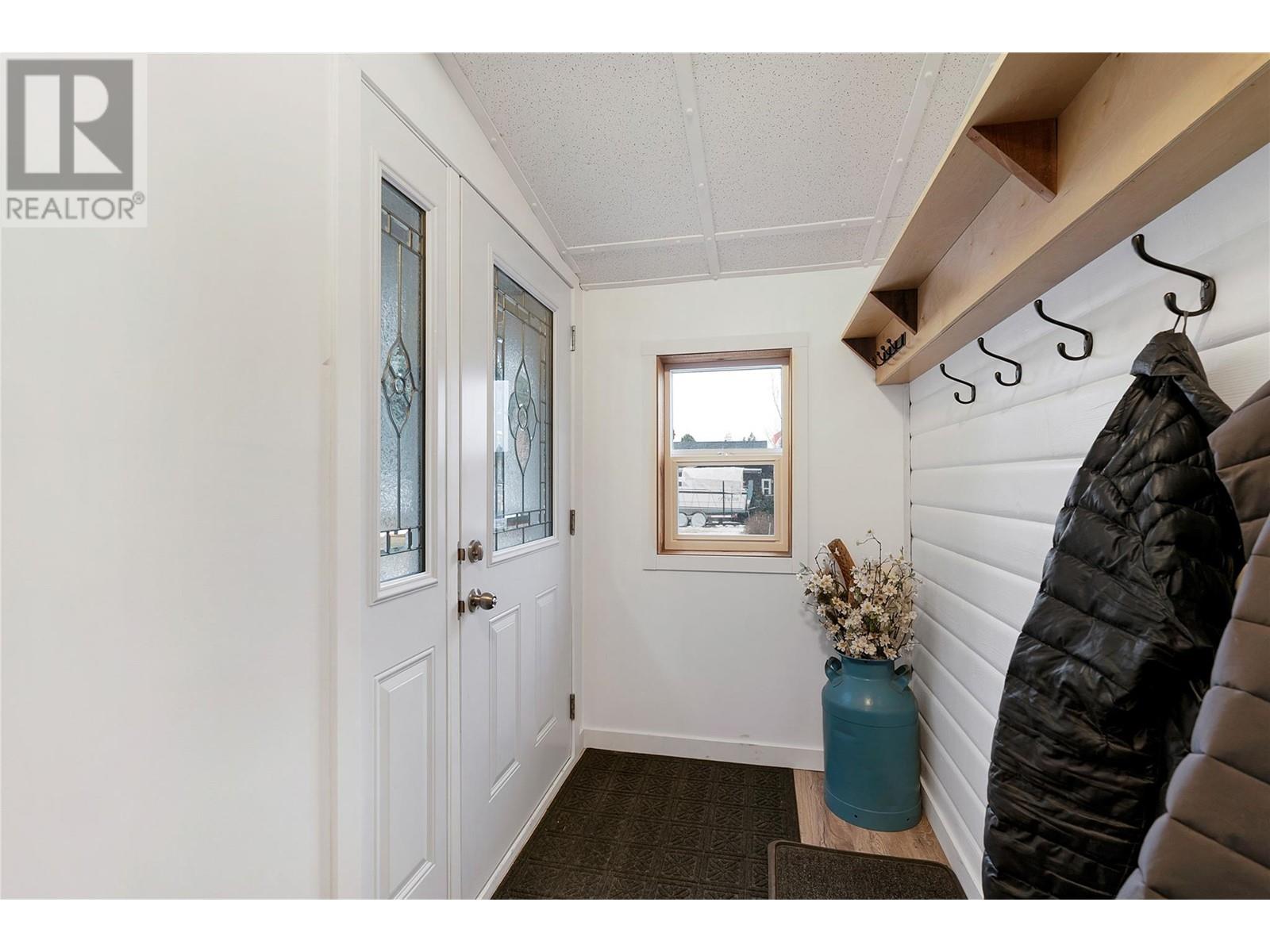 7281 Fintry Delta Road, Fintry, BC V1Z3V1