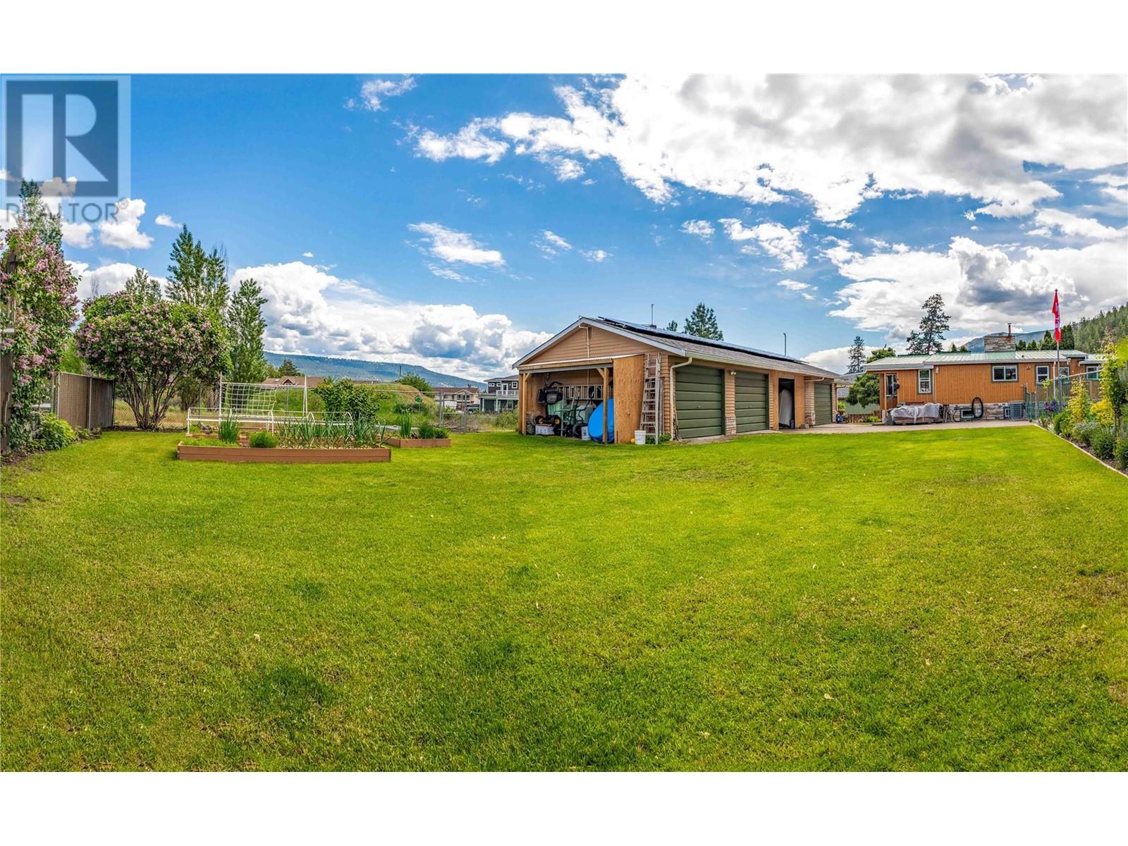 Property at 7281 Fintry Delta Road image 2