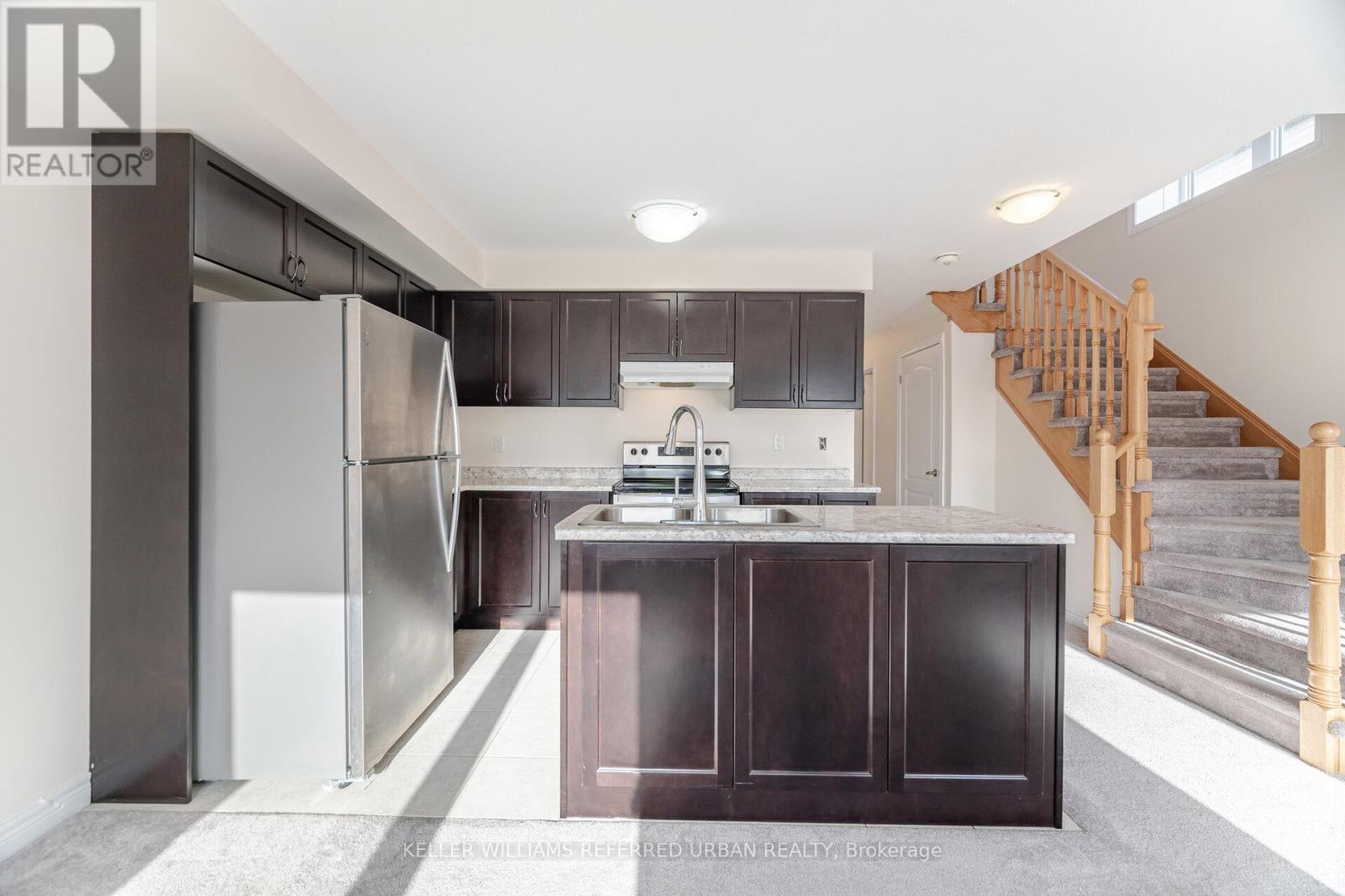 15 - 740 Linden Drive, Cambridge, Ontario  N3H 0E3 - Photo 2 - X12010332