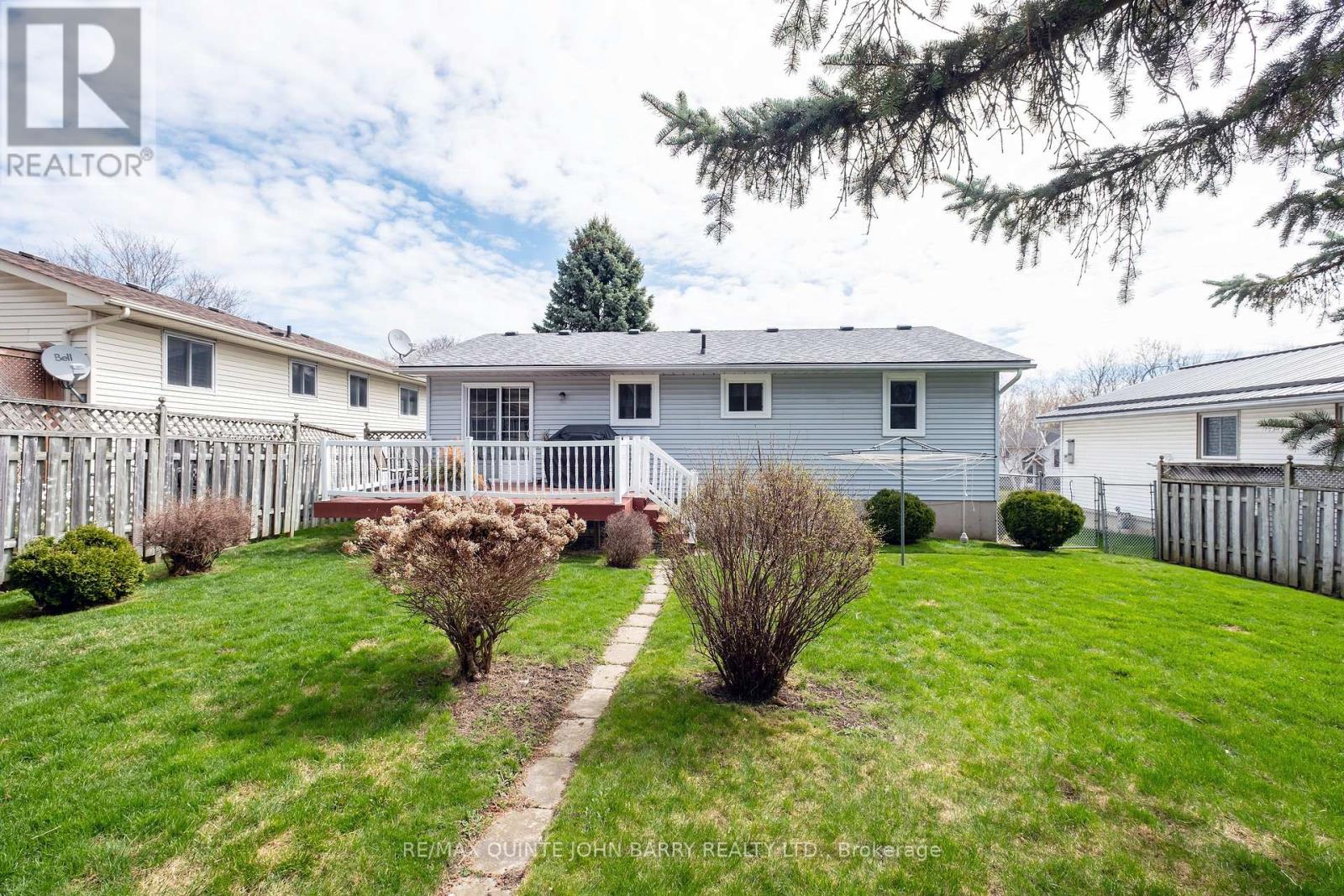Property at 64 IRELAND DRIVE image 2