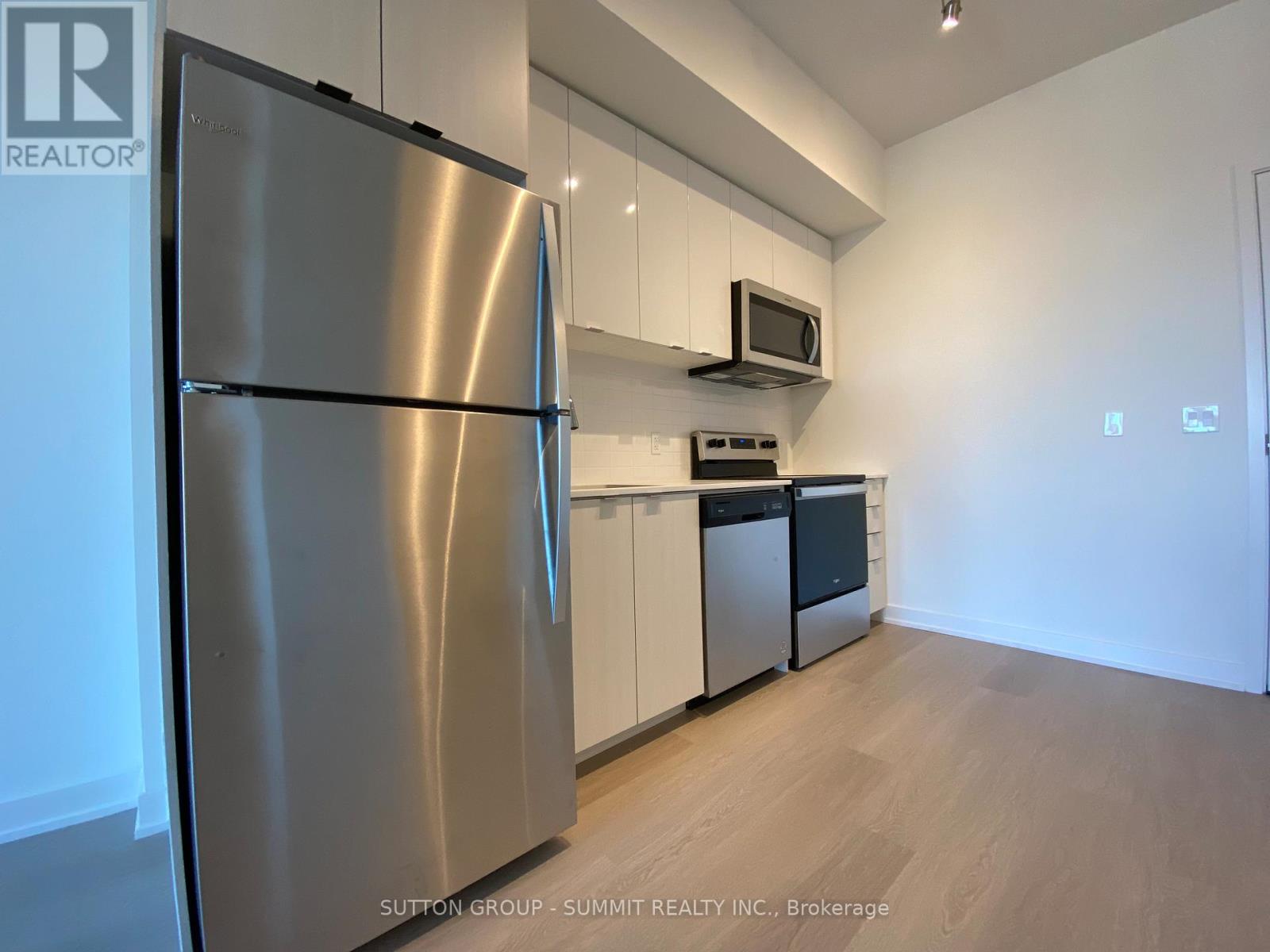 214 - 859 The Queensway, Toronto (Stonegate-Queensway), Ontario  M8Z 1N8 - Photo 10 - W12173853