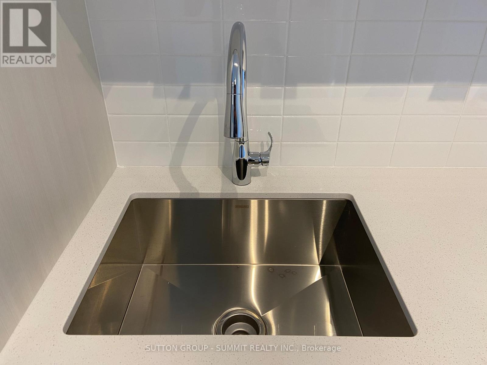 214 - 859 The Queensway, Toronto (Stonegate-Queensway), Ontario  M8Z 1N8 - Photo 11 - W12173853