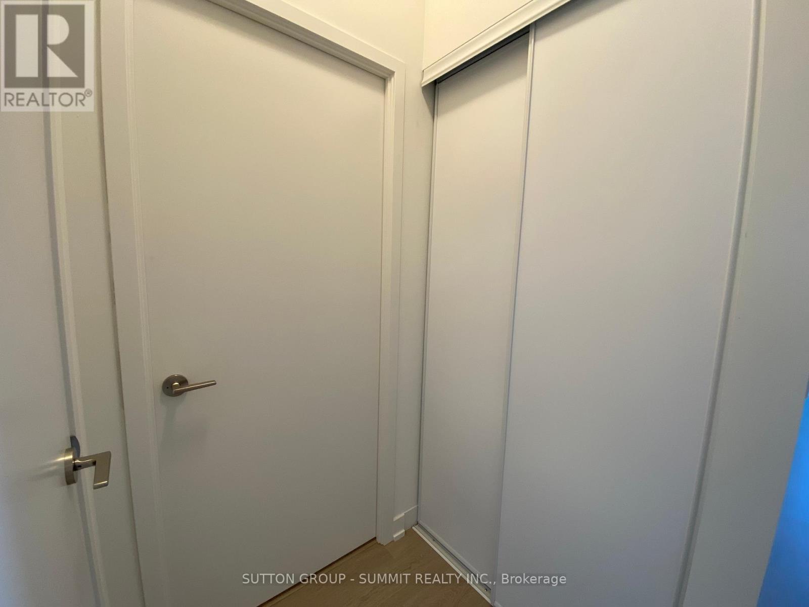 214 - 859 The Queensway, Toronto (Stonegate-Queensway), Ontario  M8Z 1N8 - Photo 13 - W12173853