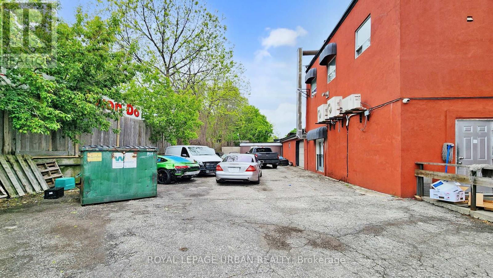 18 - 2 Rosemount Avenue, Toronto, Ontario  M9N 3B3 - Photo 33 - W12173871