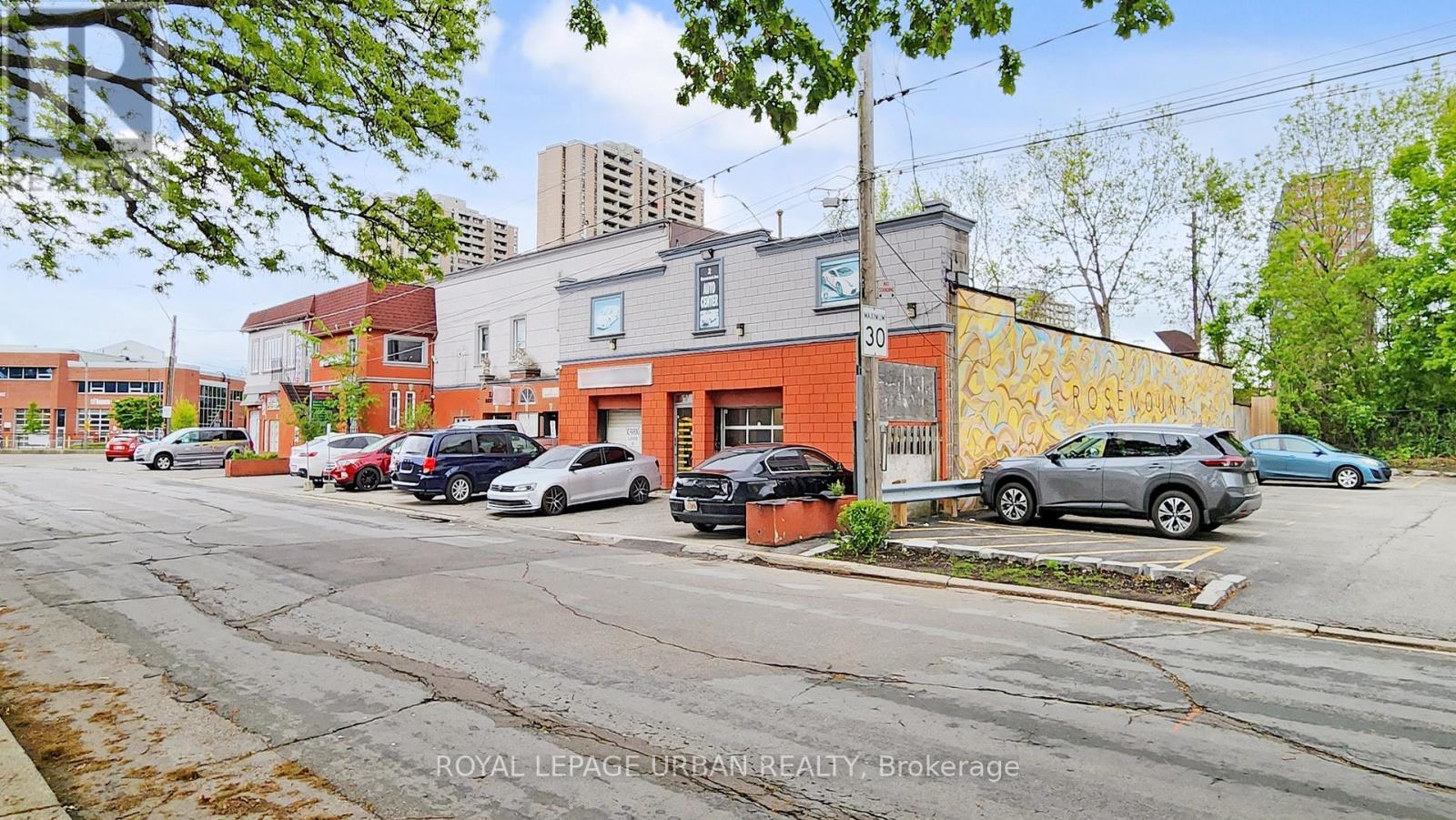 18 - 2 Rosemount Avenue, Toronto, Ontario  M9N 3B3 - Photo 41 - W12173871