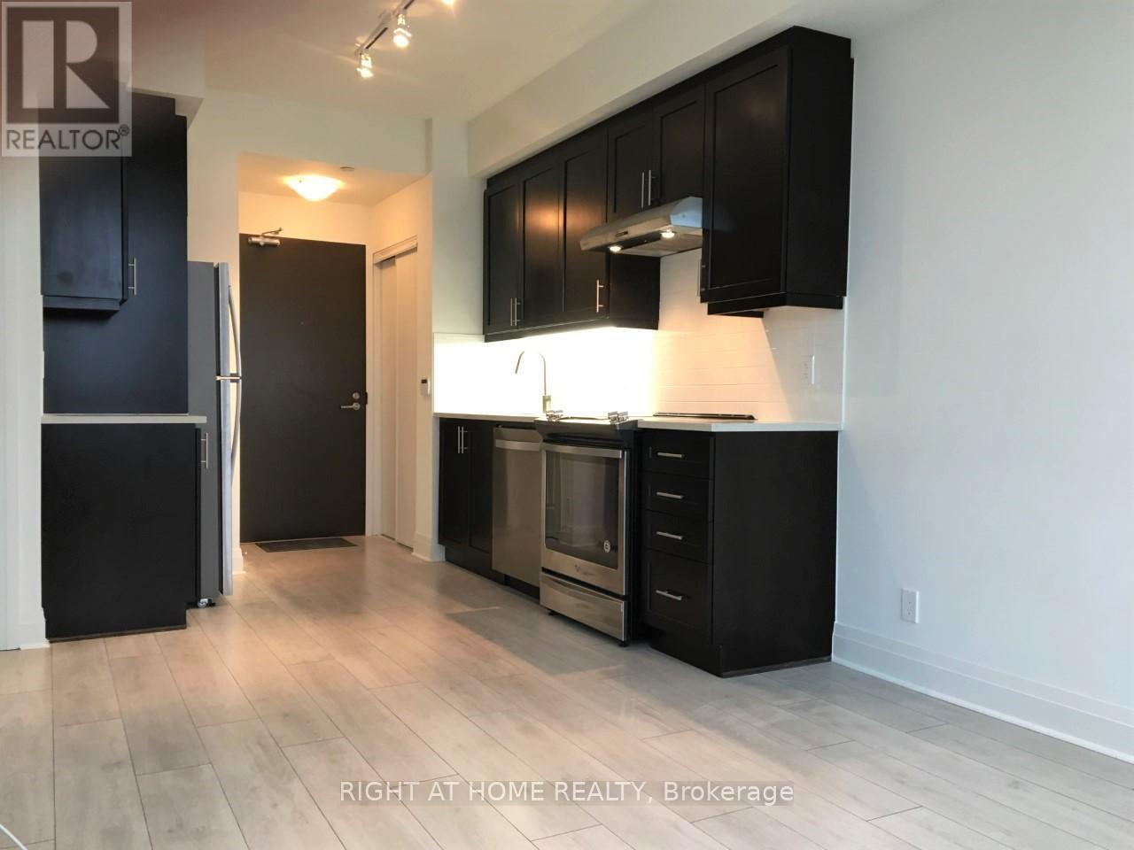 1702 - 17 Zorra Street, Toronto, Ontario  M8Z 4Z6 - Photo 7 - W12173913