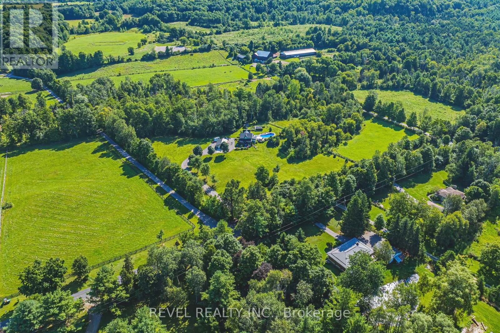 8305 Canyon Road, Milton, Ontario  L0P 1B0 - Photo 45 - W12173935
