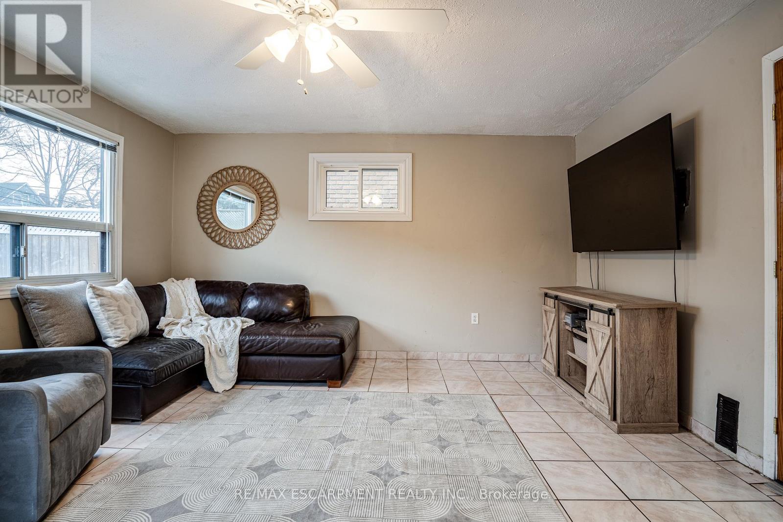 21 Chatham Street, Hamilton (Kirkendall), Ontario  L8P 2B3 - Photo 26 - X12007451