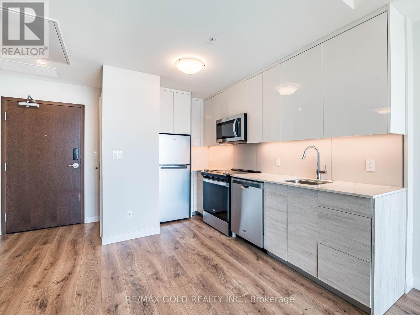 1112 - 60 Frederick Street, Kitchener, Ontario  N2H 0C7 - Photo 14 - X12134559