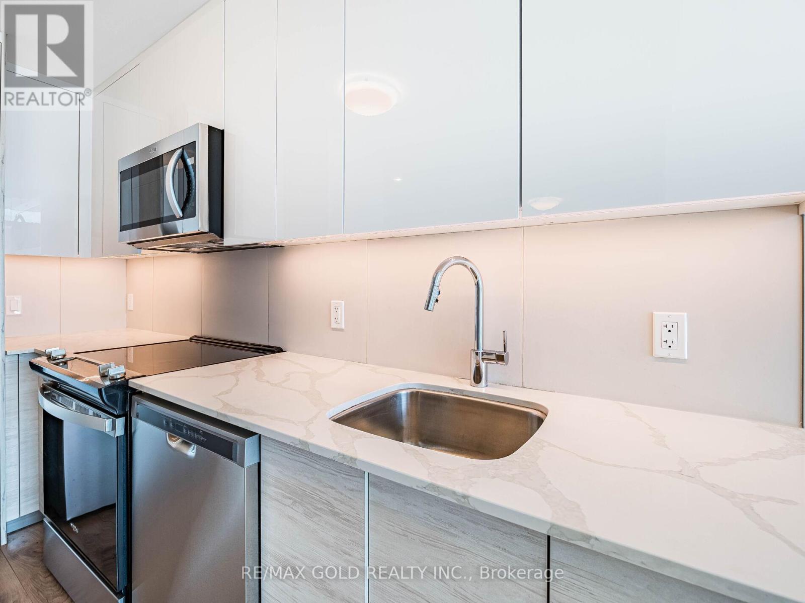 1112 - 60 Frederick Street, Kitchener, Ontario  N2H 0C7 - Photo 18 - X12134559