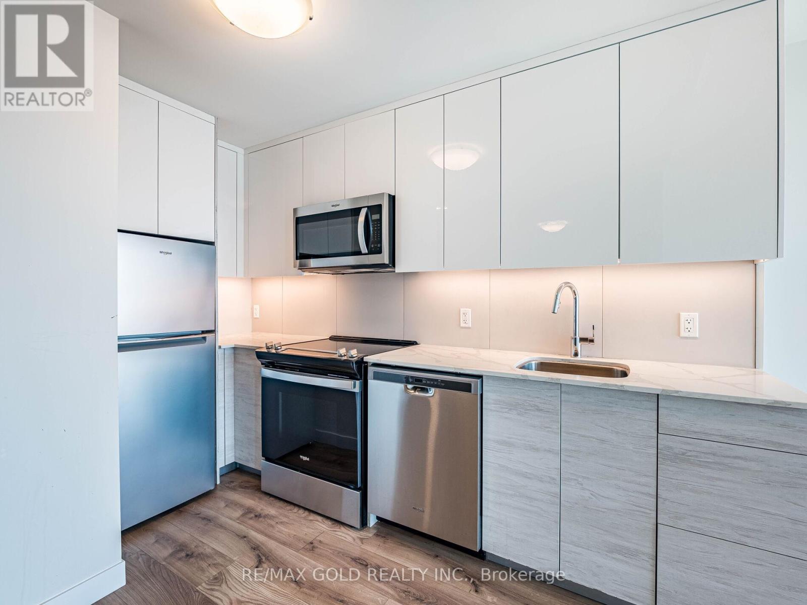 1112 - 60 Frederick Street, Kitchener, Ontario  N2H 0C7 - Photo 12 - X12134559