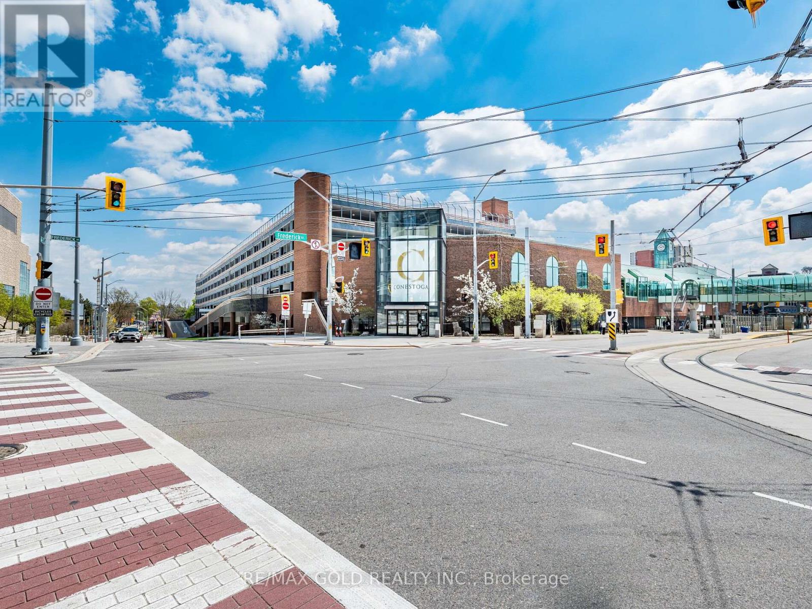 Property at 1112 - 60 FREDERICK STREET image 3