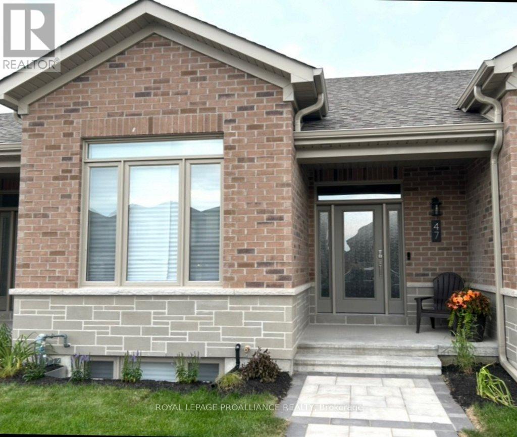 47 Athabaska Drive, Belleville, Ontario  K8N 0T1 - Photo 1 - X12173996