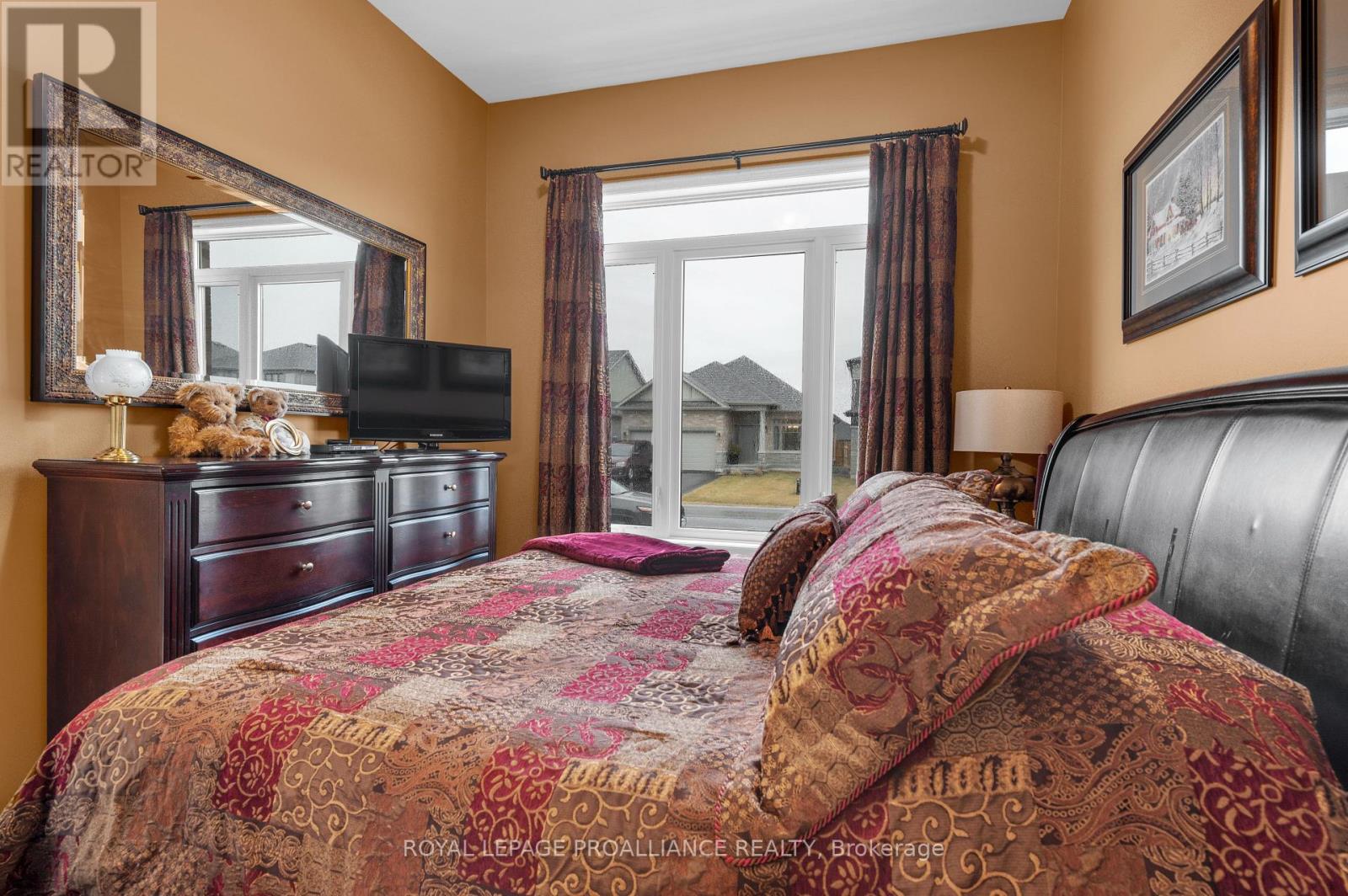 47 Athabaska Drive, Belleville, Ontario  K8N 0T1 - Photo 15 - X12173996