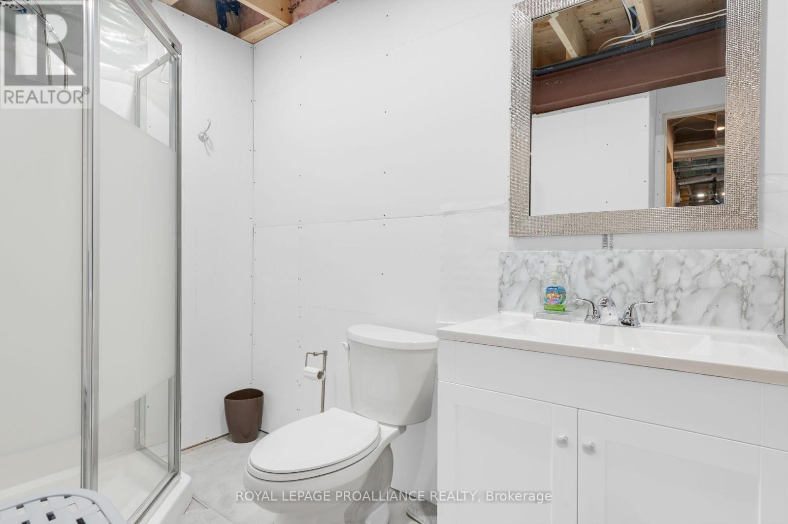 47 Athabaska Drive, Belleville, Ontario  K8N 0T1 - Photo 24 - X12173996