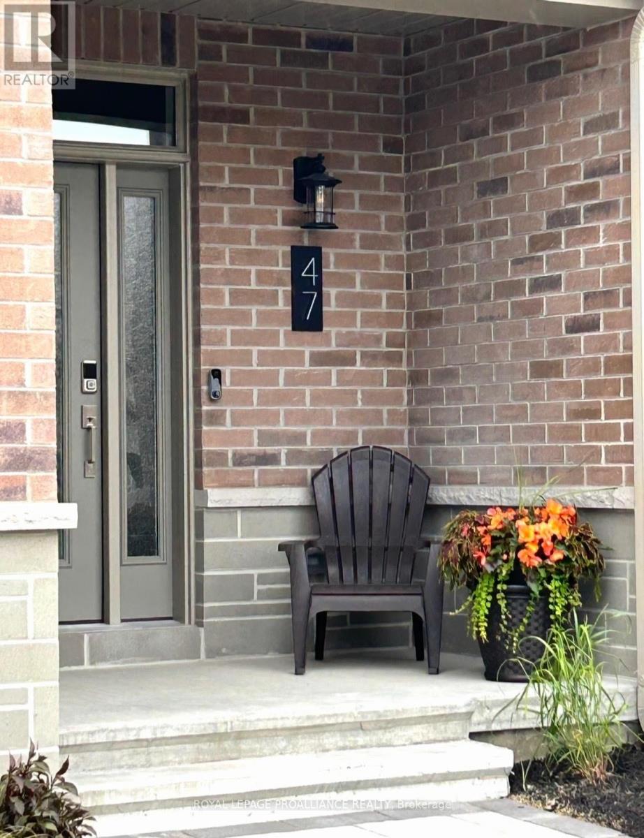 47 Athabaska Drive, Belleville, Ontario  K8N 0T1 - Photo 25 - X12173996