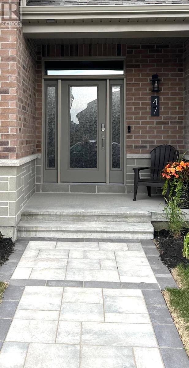 47 Athabaska Drive, Belleville, Ontario  K8N 0T1 - Photo 26 - X12173996