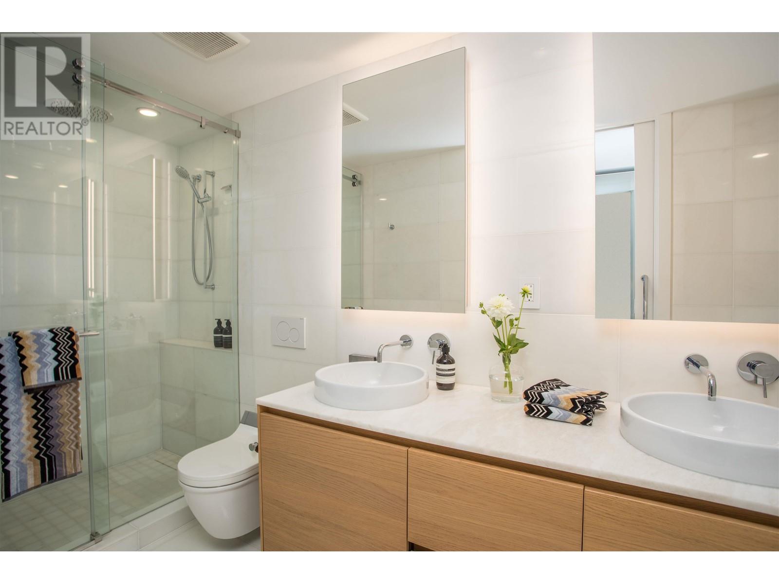 Listing Picture 17 of 35 : 1003 1171 JERVIS STREET, Vancouver / 溫哥華 - 魯藝地產 Yvonne Lu Group - MLS Medallion Club Member