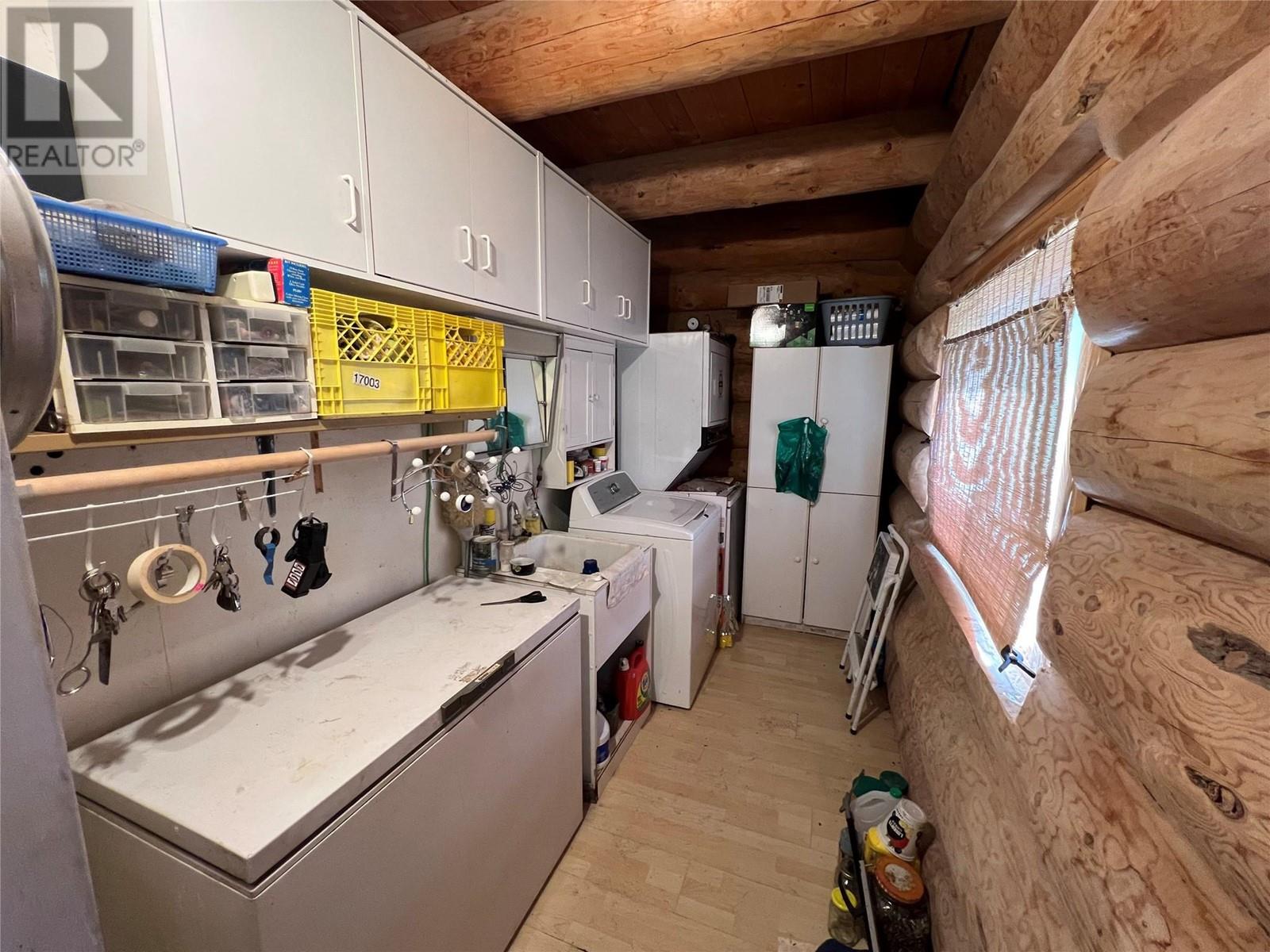7349 Majestic Road, Kingsgate, British Columbia  V0B 1V1 - Photo 10 - 10347453