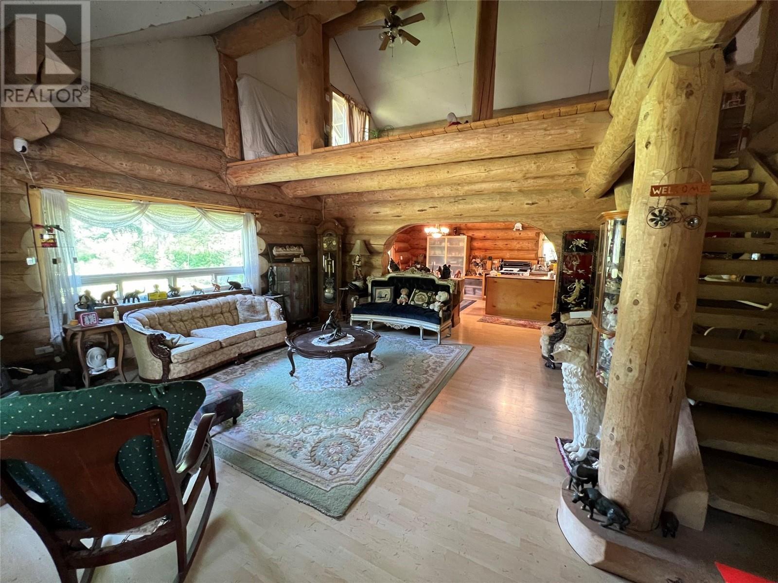 7349 Majestic Road, Kingsgate, British Columbia  V0B 1V1 - Photo 5 - 10347453