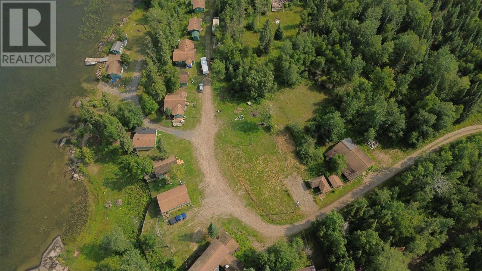 215 BEAR TRAIL LODGE, VERMILION BAY, Ontario
