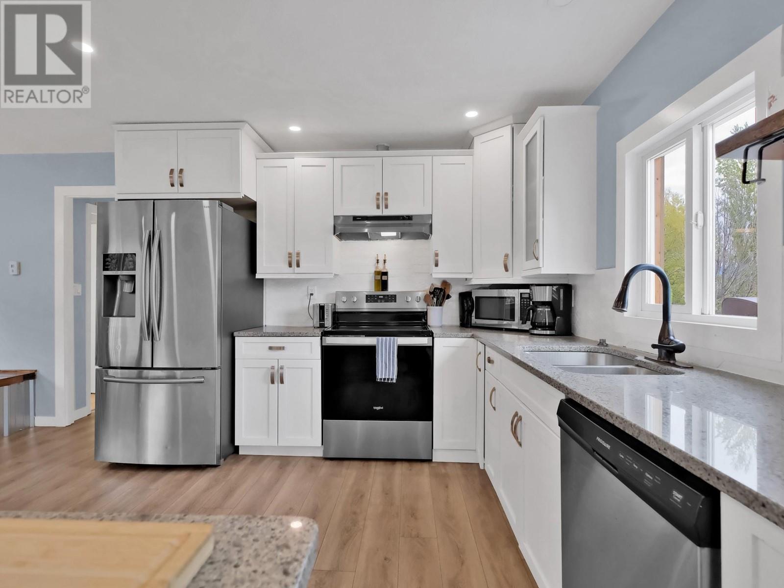 290 Vernon Avenue, Princeton, BC V0X1W0