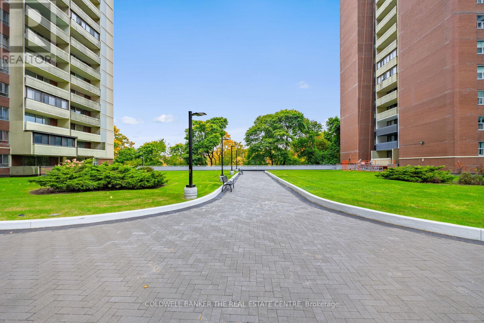 Ph 15 - 1 Massey Square, Toronto, Ontario  M4C 5L4 - Photo 16 - E12080375