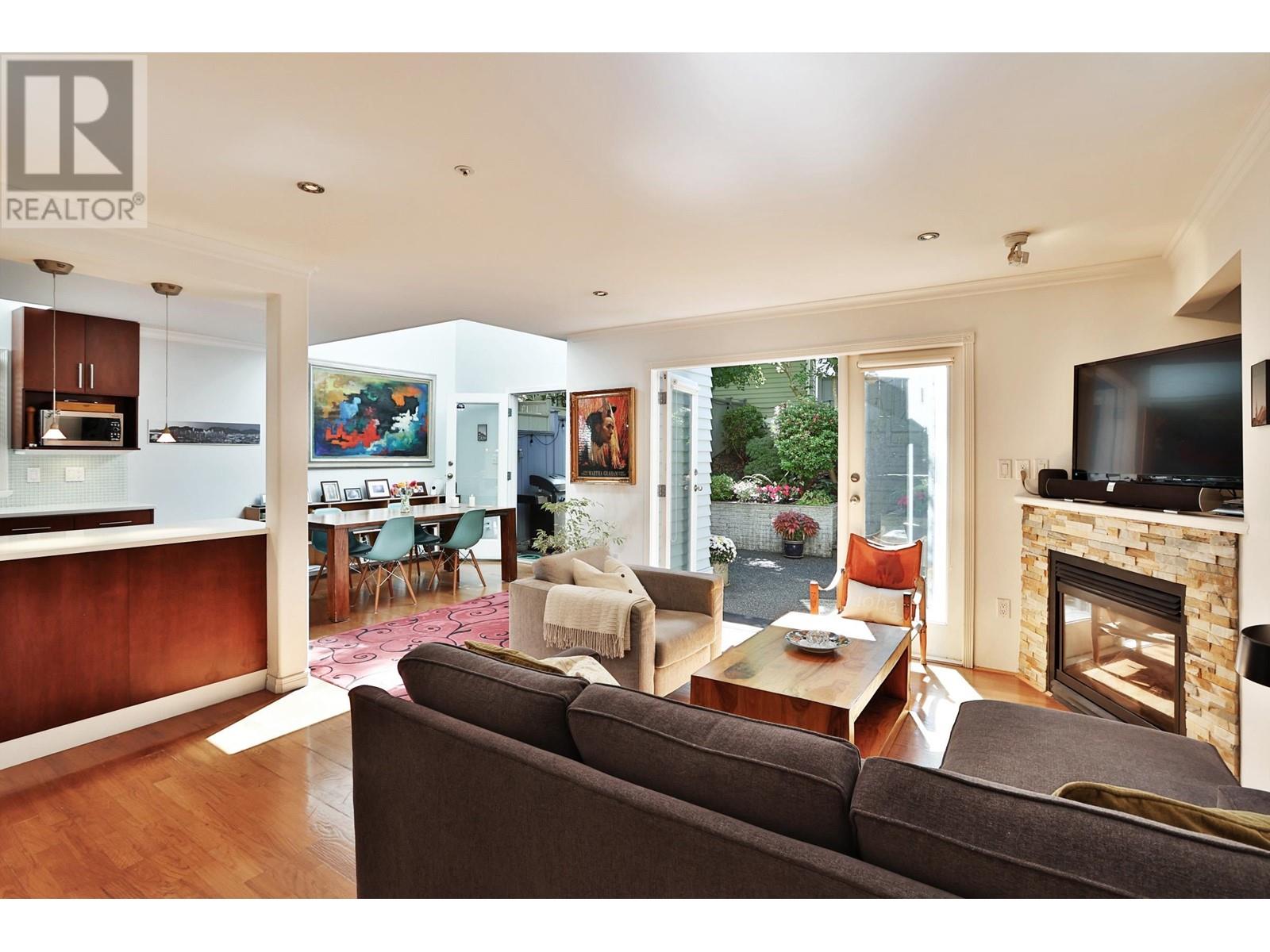 Property at 2610 POINT GREY ROAD image 4