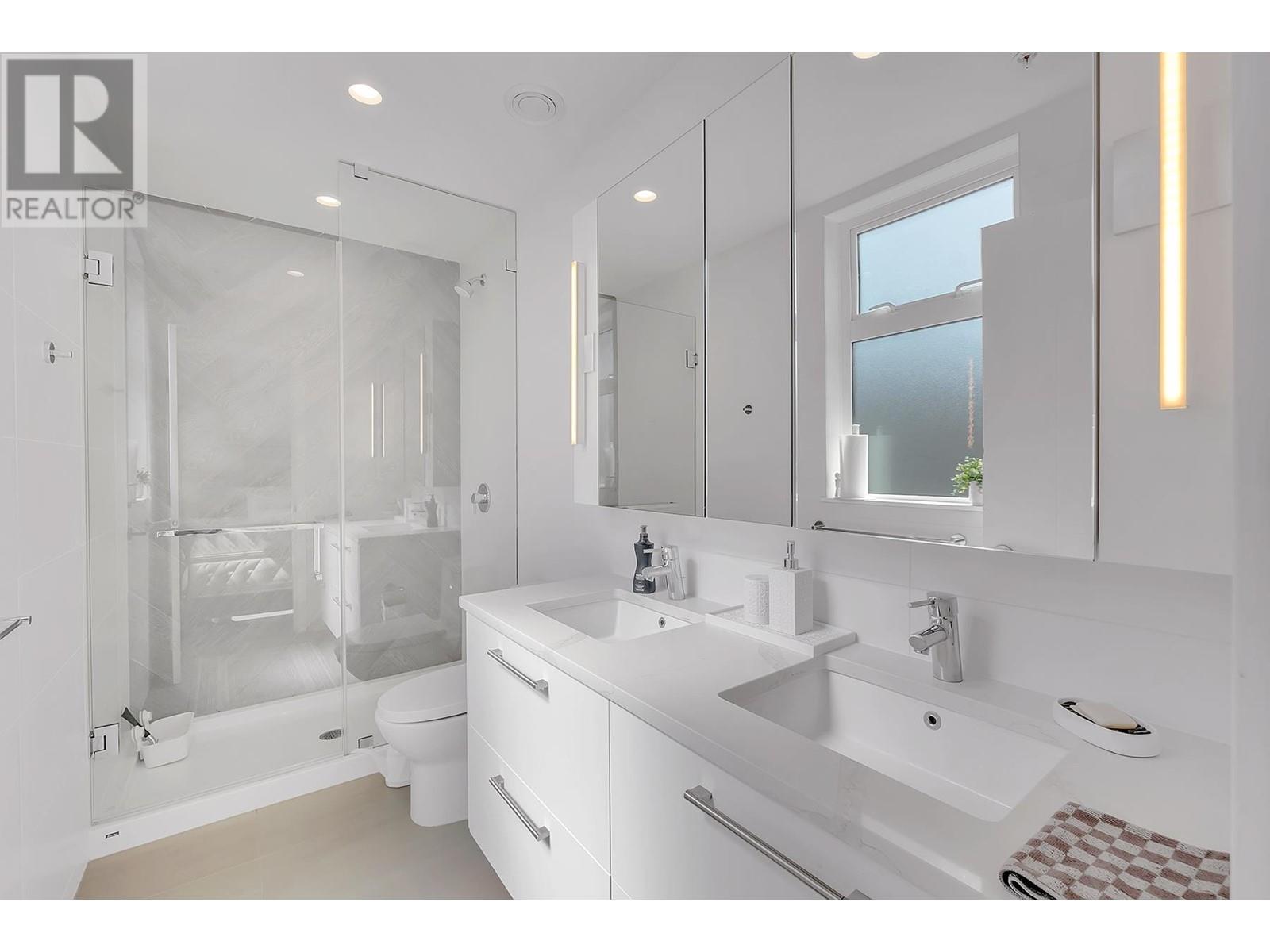 245 2035 Glenaire Drive, North Vancouver, British Columbia  V7P 1Y2 - Photo 32 - R3006996