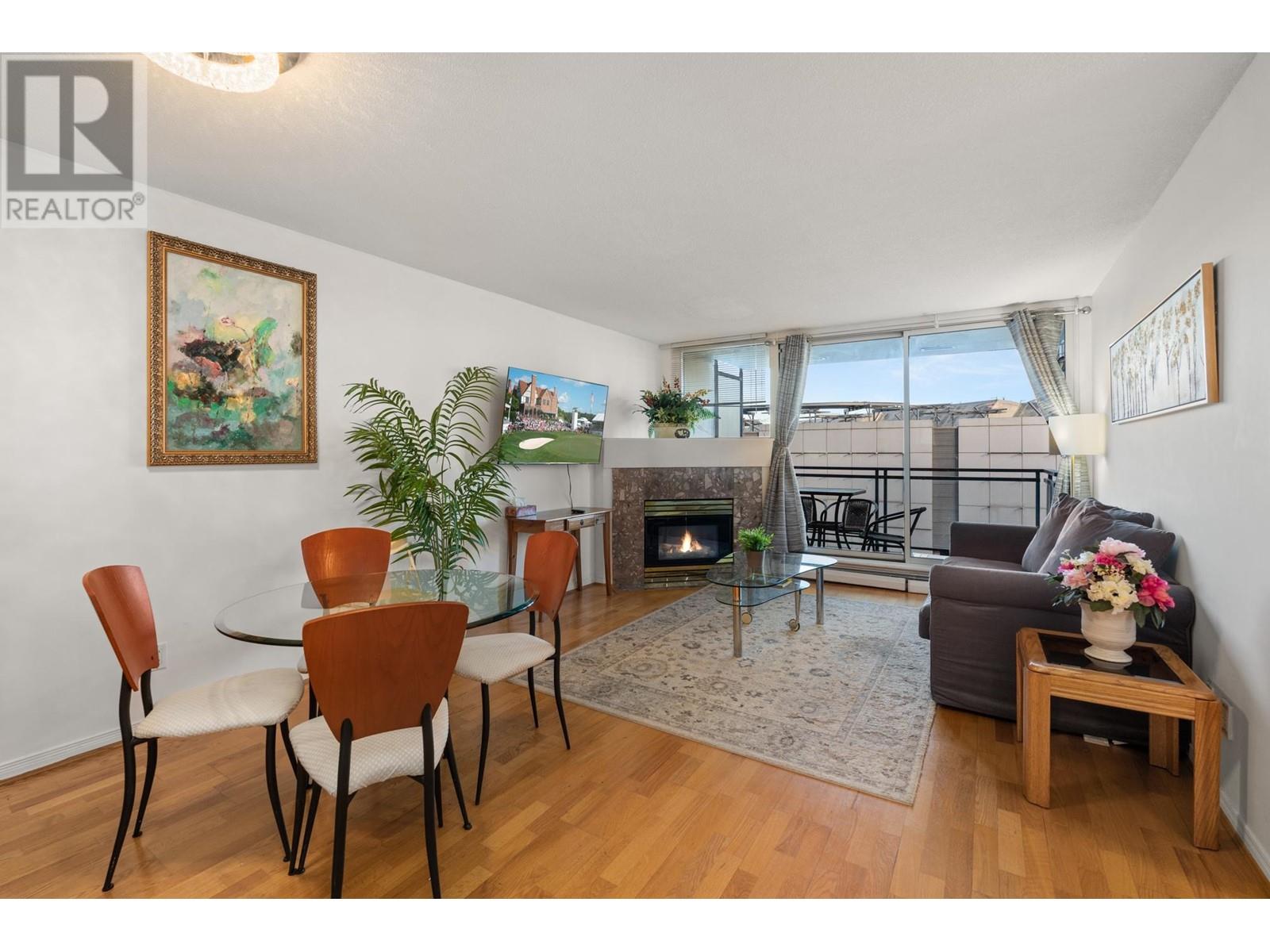 610 555 Abbott Street, Vancouver, British Columbia  V6B 6B8 - Photo 2 - R3007014