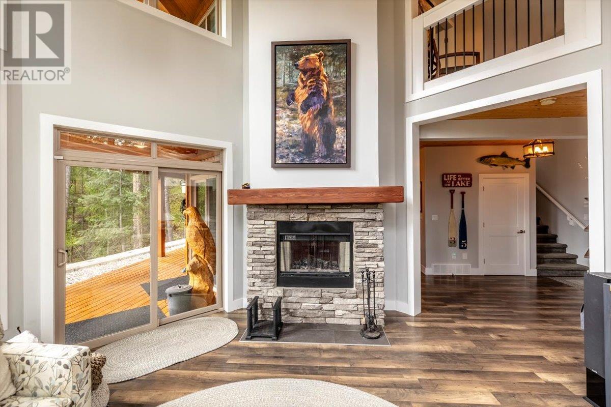 9942 Osprey Landing Drive, Wardner, British Columbia  V0B 2J0 - Photo 11 - 10349340