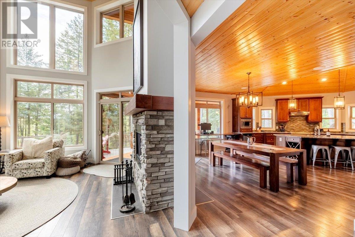 9942 Osprey Landing Drive, Wardner, British Columbia  V0B 2J0 - Photo 13 - 10349340