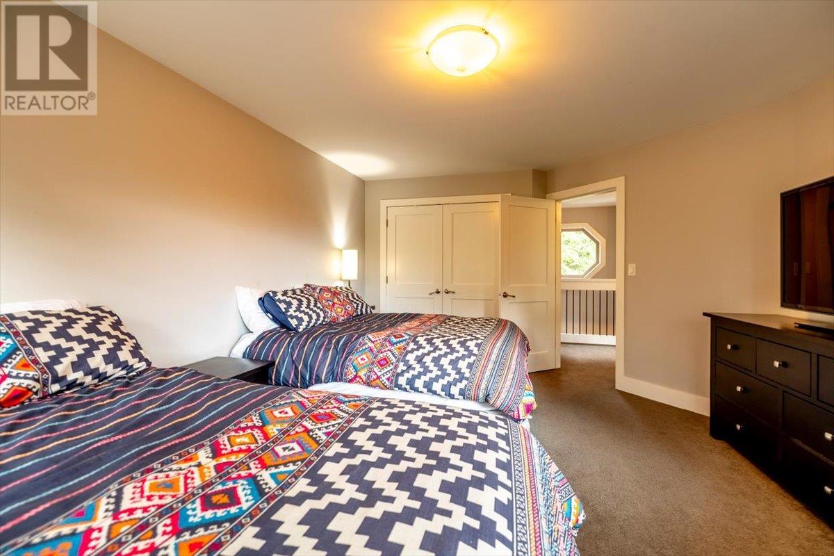 9942 Osprey Landing Drive, Wardner, British Columbia  V0B 2J0 - Photo 36 - 10349340
