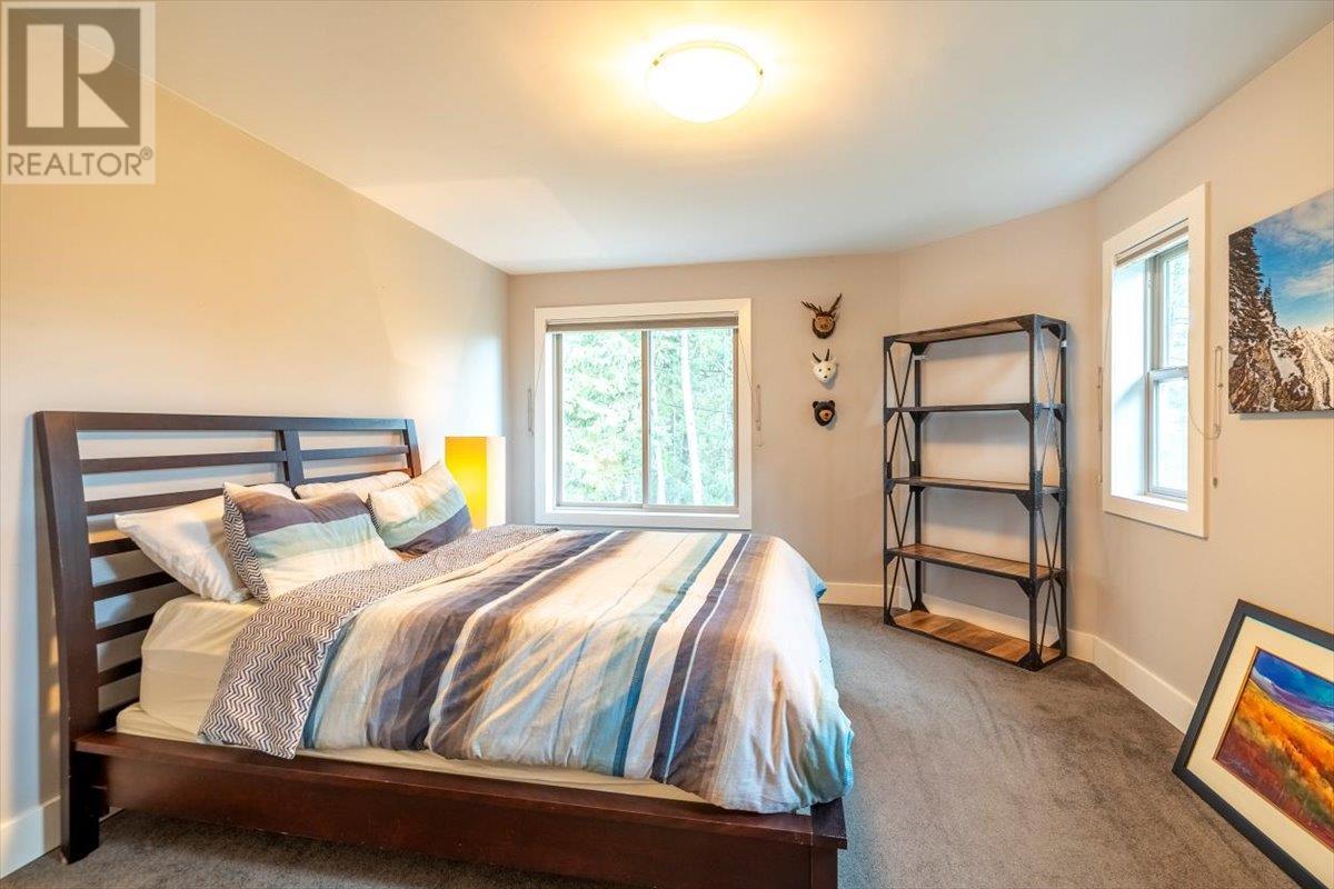 9942 Osprey Landing Drive, Wardner, British Columbia  V0B 2J0 - Photo 39 - 10349340
