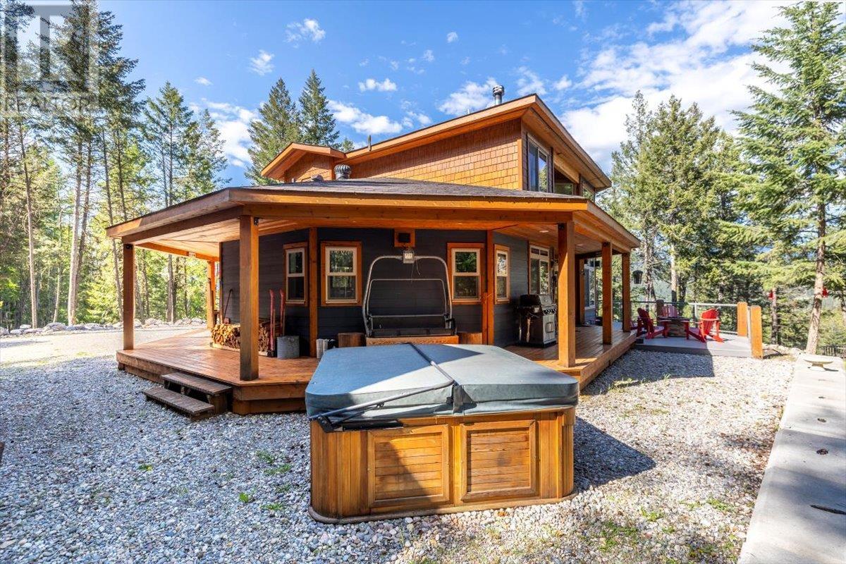 9942 Osprey Landing Drive, Wardner, British Columbia  V0B 2J0 - Photo 52 - 10349340