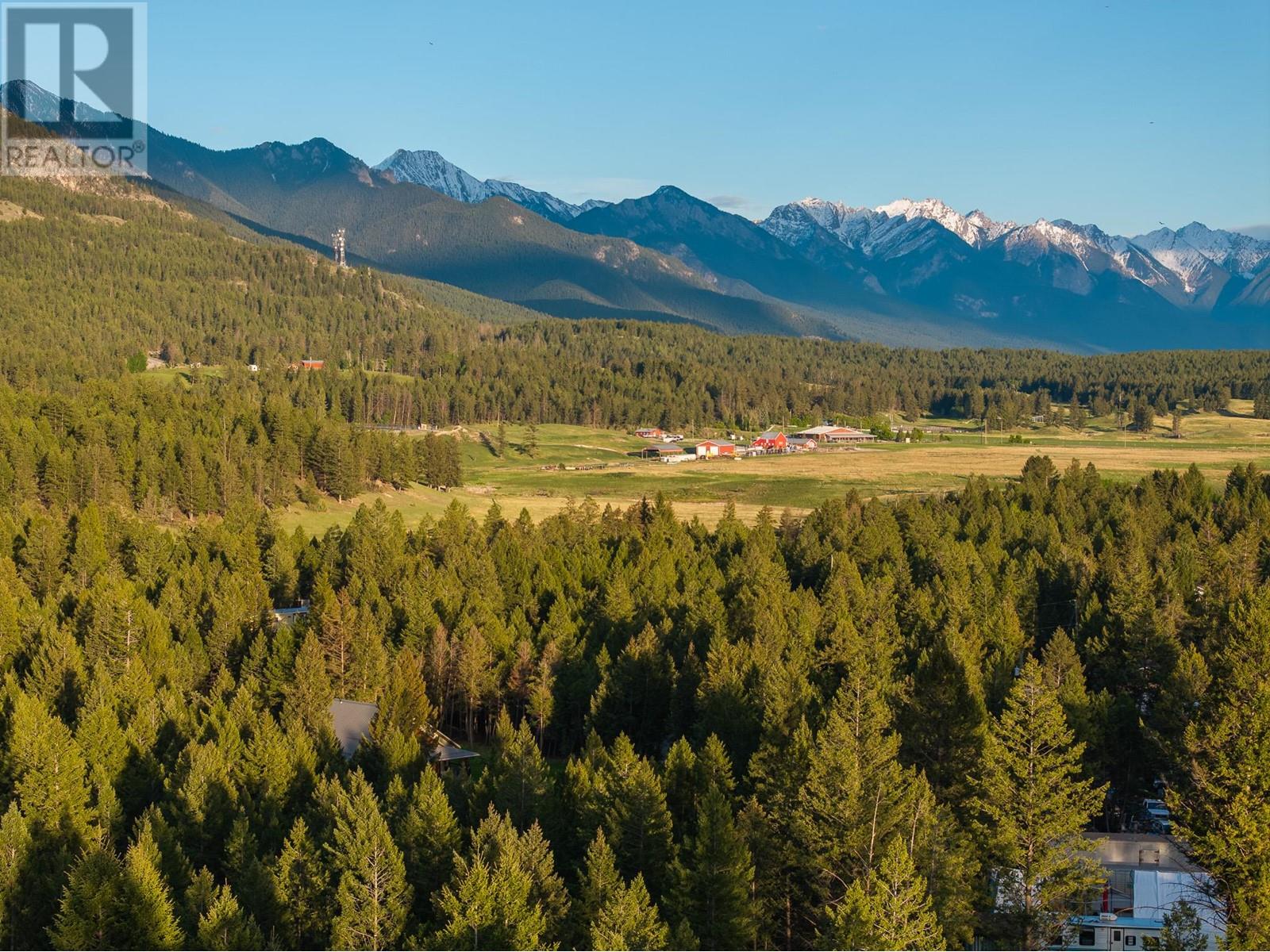 3 Swansea Road, Invermere, British Columbia  V0B 2L0 - Photo 29 - 10349245