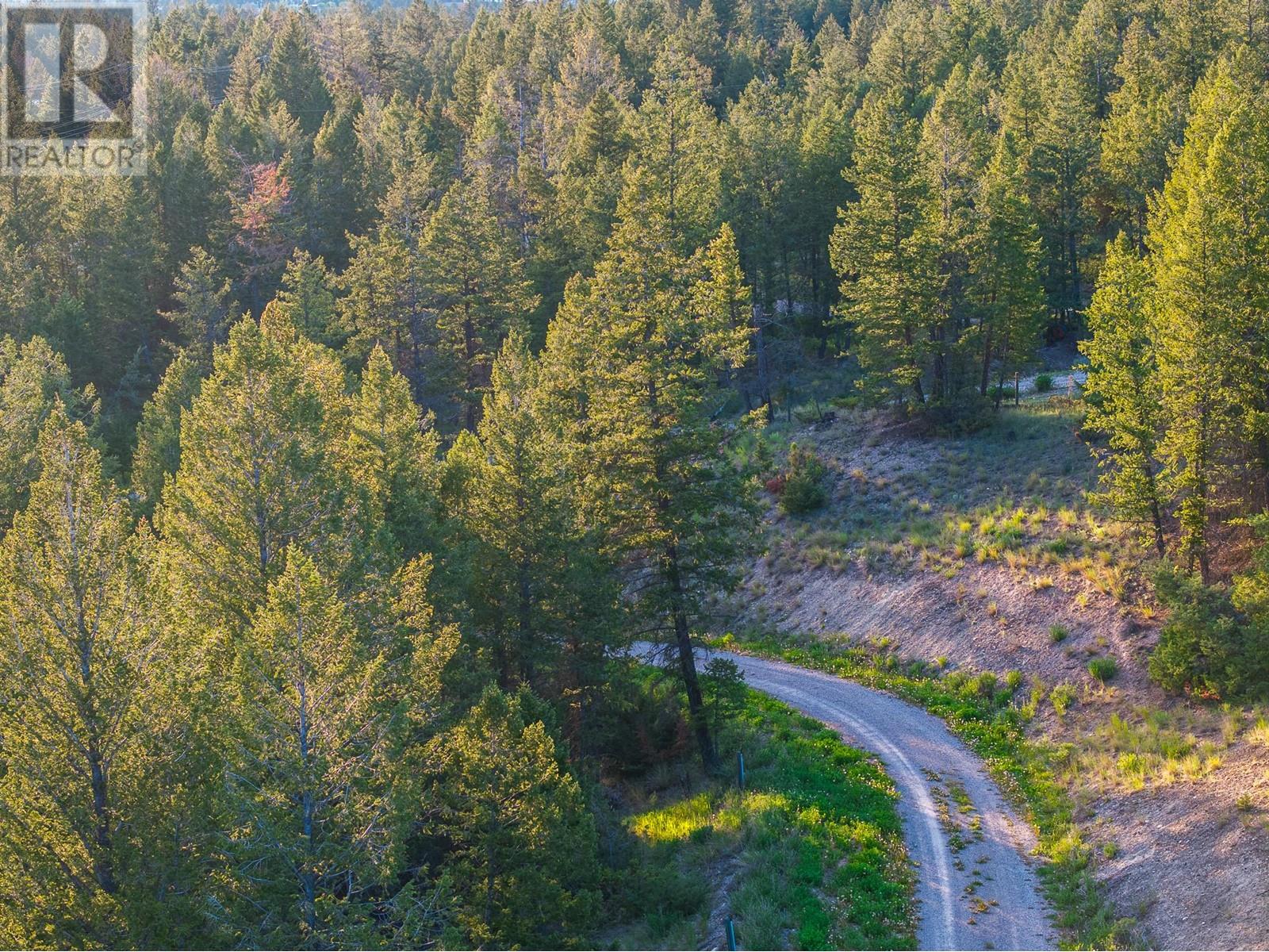 3 Swansea Road, Invermere, British Columbia  V0B 2L0 - Photo 31 - 10349245