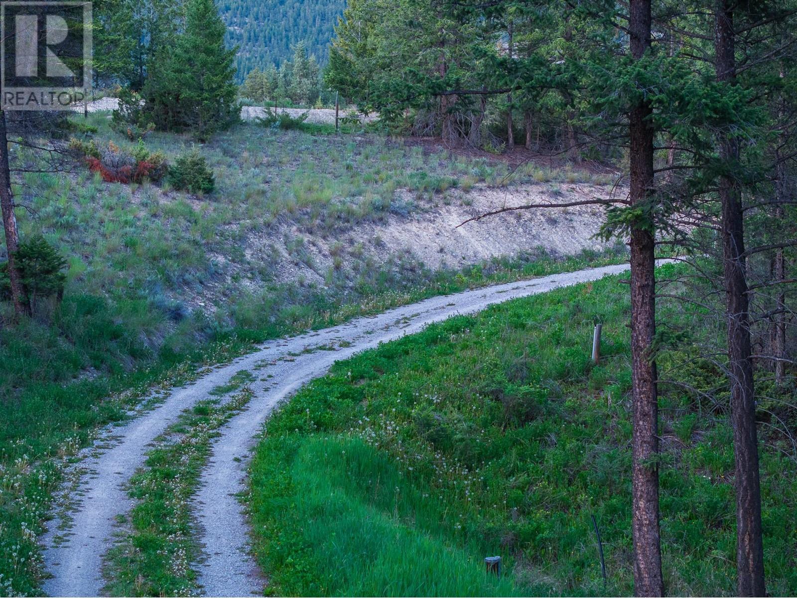 3 Swansea Road, Invermere, British Columbia  V0B 2L0 - Photo 46 - 10349245