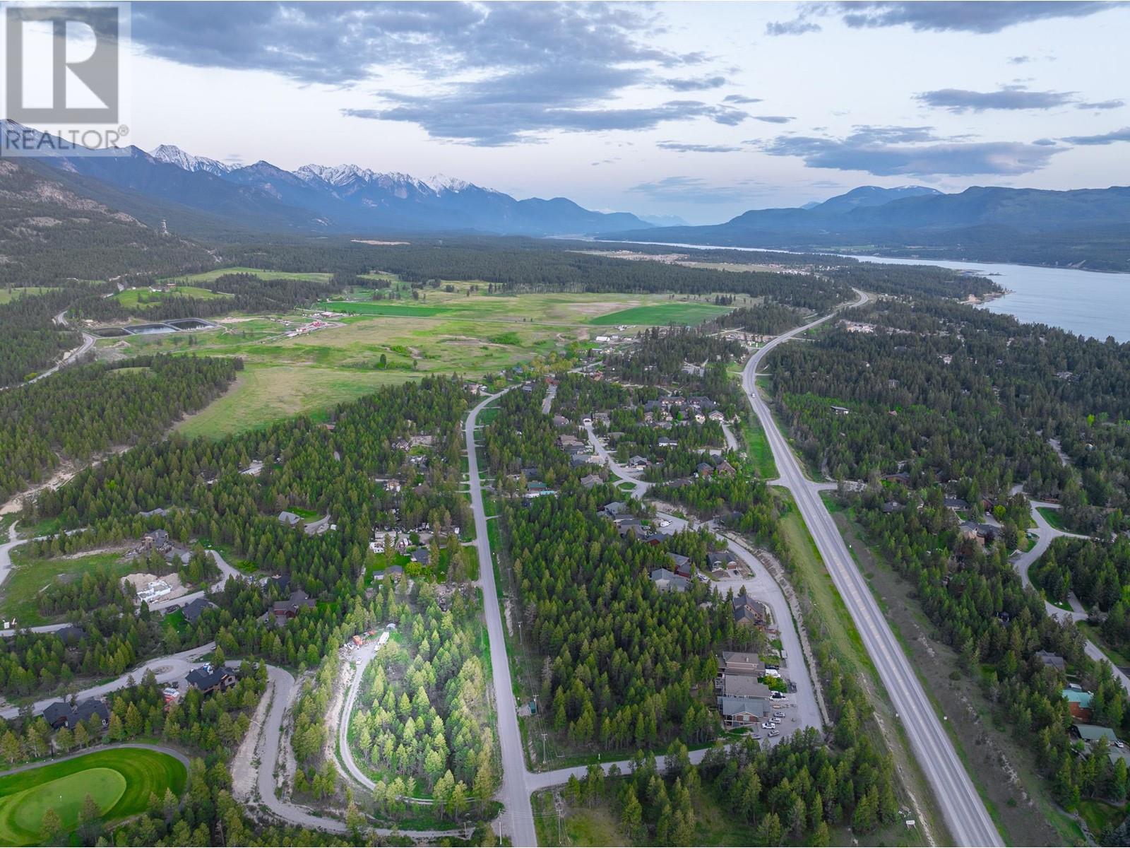3 Swansea Road, Invermere, British Columbia  V0B 2L0 - Photo 48 - 10349245