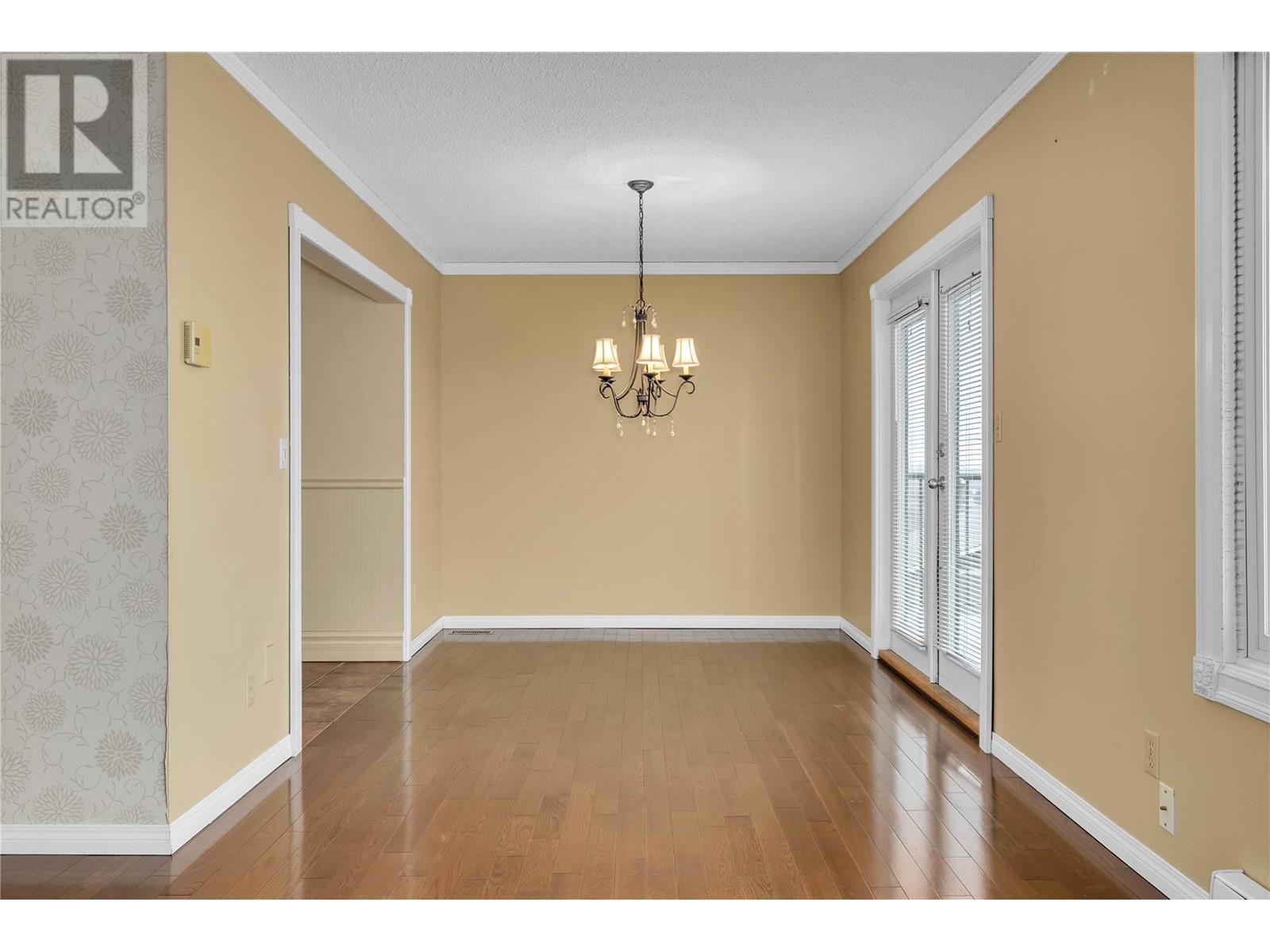 Property at 849 McKenzie Road image 2