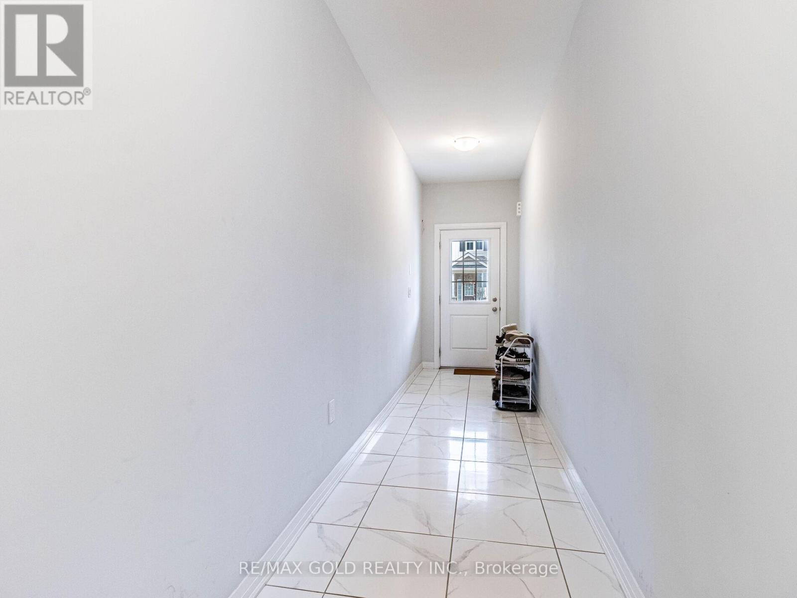 Property at 23 BRIXHAM LANE image 5