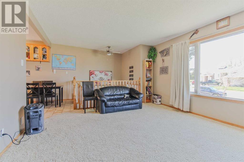 5809 47 Street, Taber, Alberta  T1G 1E2 - Photo 3 - A2218317
